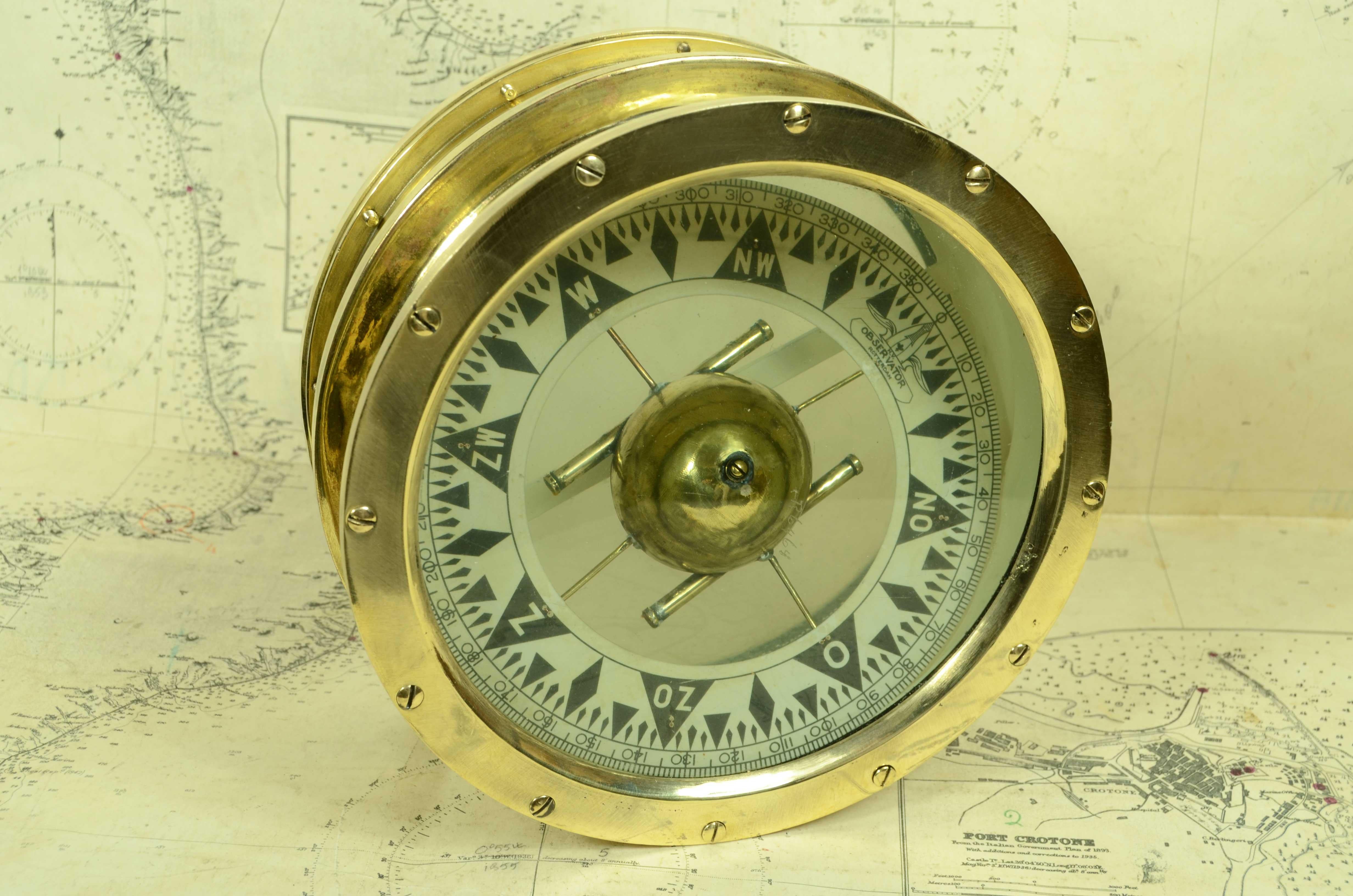 Grand compas de marine en laiton  signé OBSERVATOR Rotterdam dans les années 1930 en vente 6
