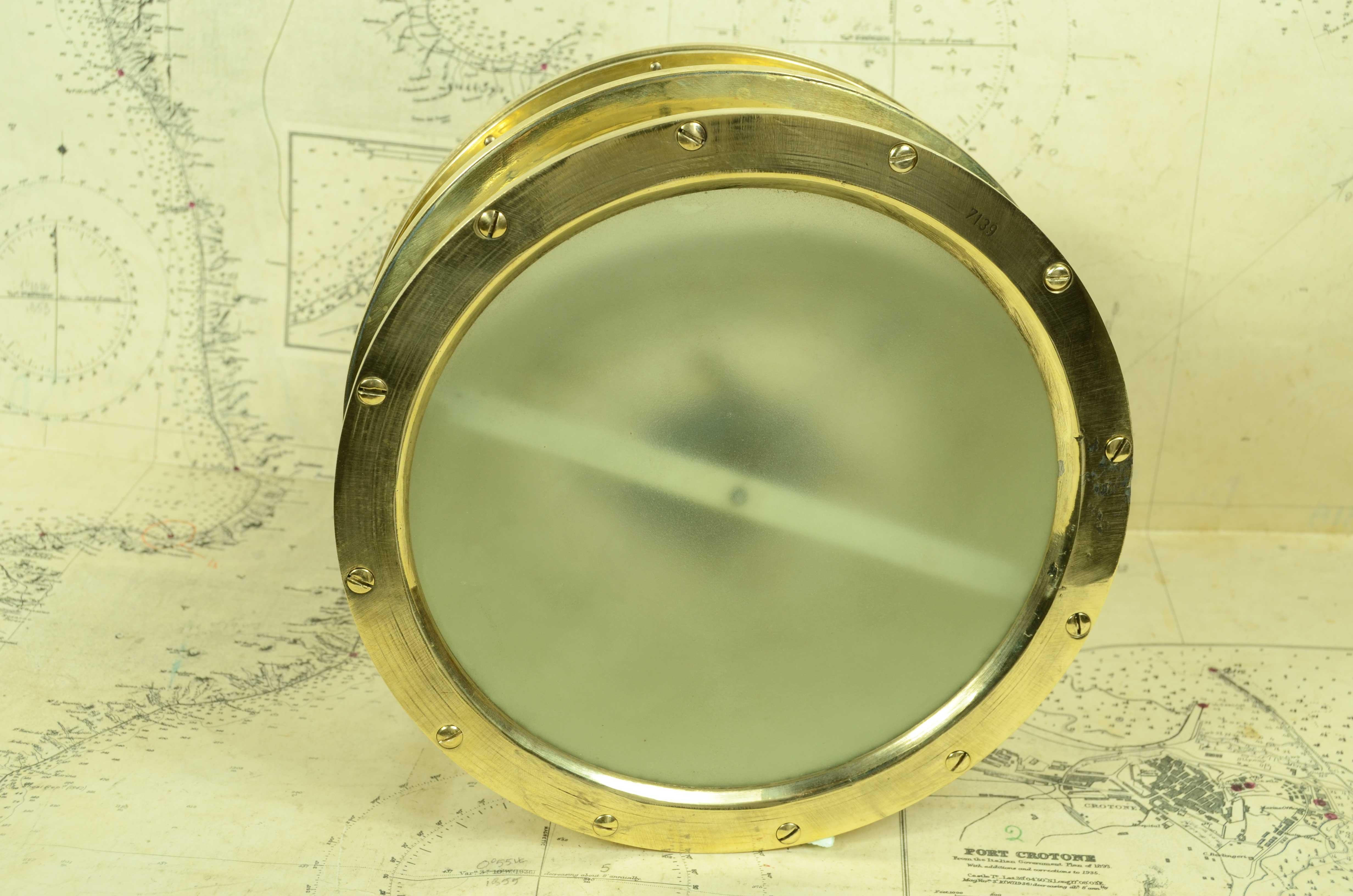 Grand compas de marine en laiton  signé OBSERVATOR Rotterdam dans les années 1930 en vente 7