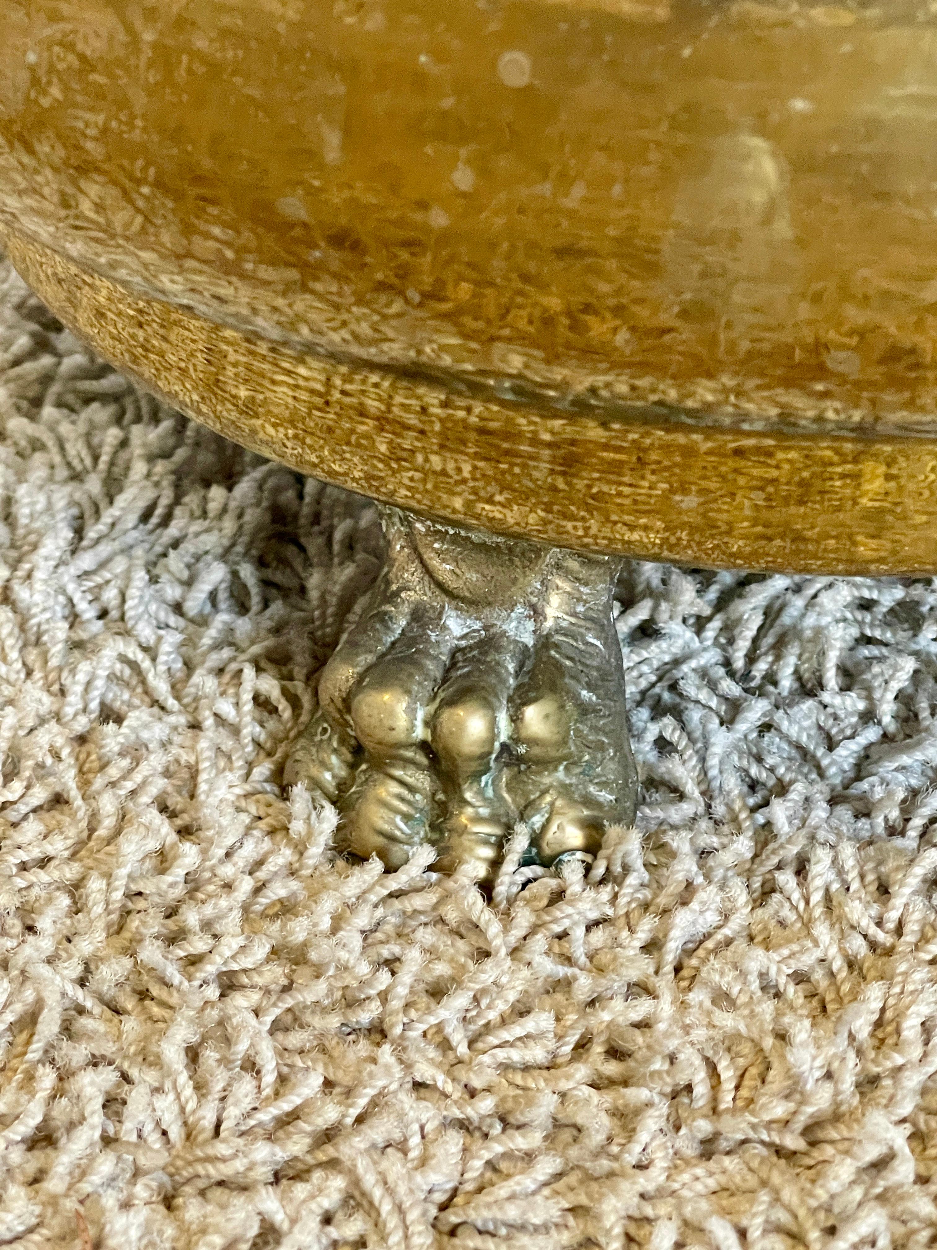 XX secolo Grande Cachepot in Ottone con Piedini Artigliati – Italia, anni '50 in vendita