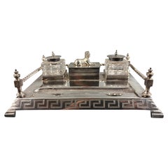 Grande Calamaio Inglese Art Déco Revival Neo-Egizio Silver Plated Cristallo