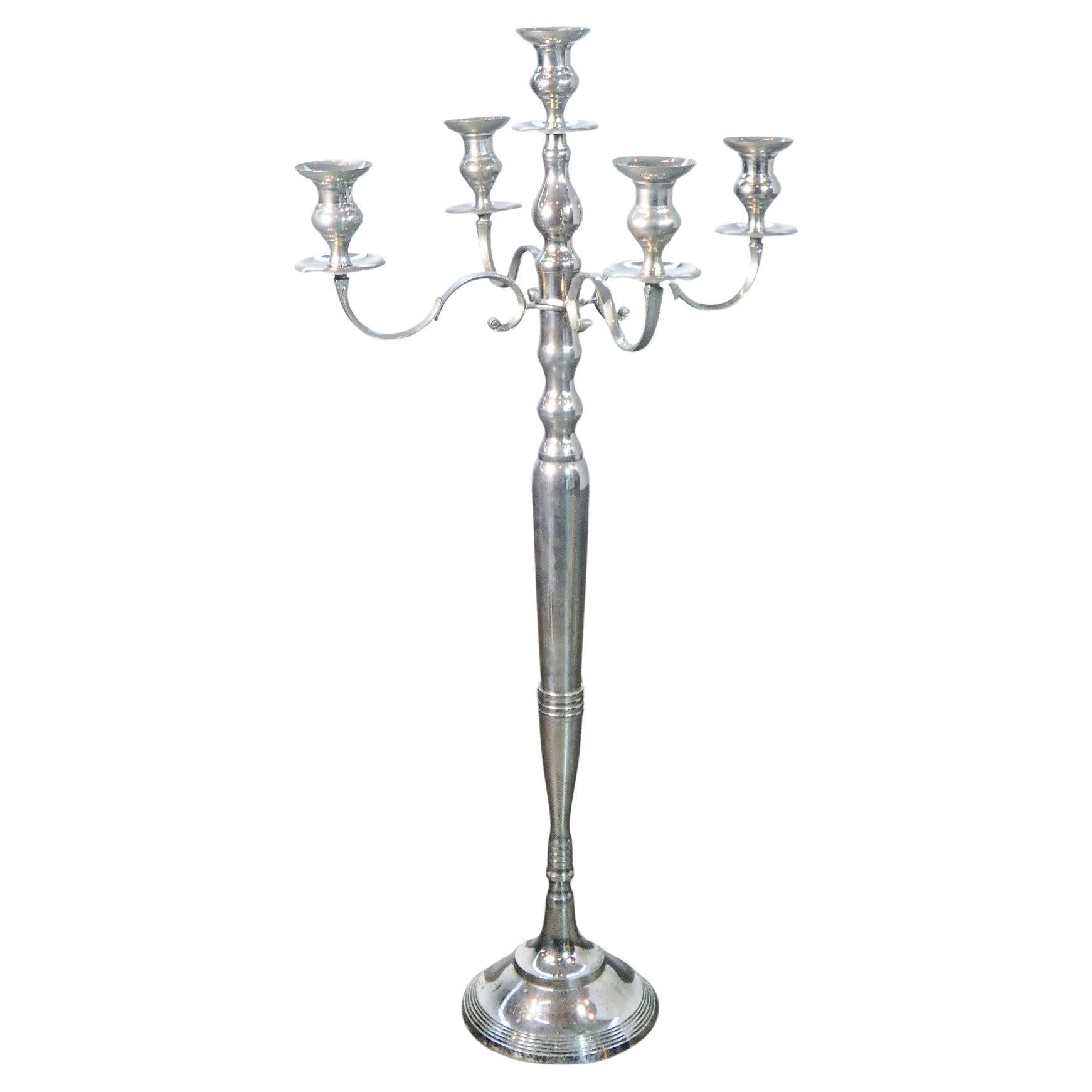 Gran candelabro de pie, linterna metálica de cinco lúmenes, estilo Luis XVI en venta