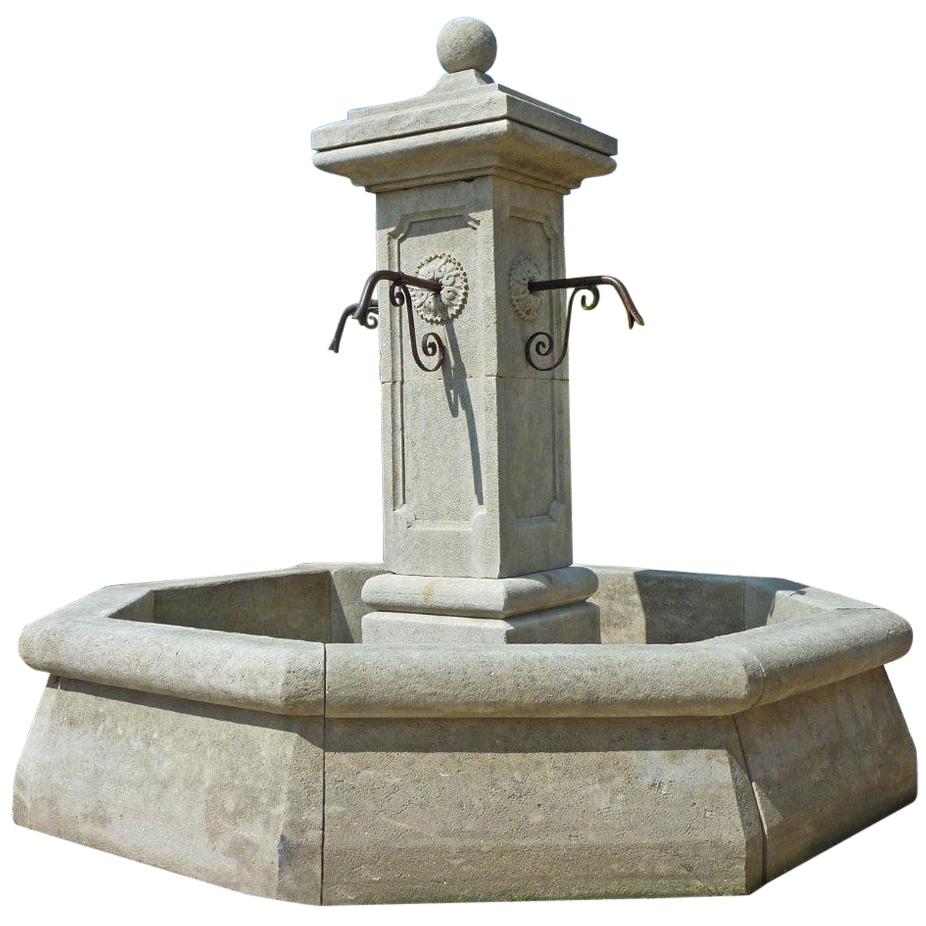 Grande Centrale Octagonal Fountain