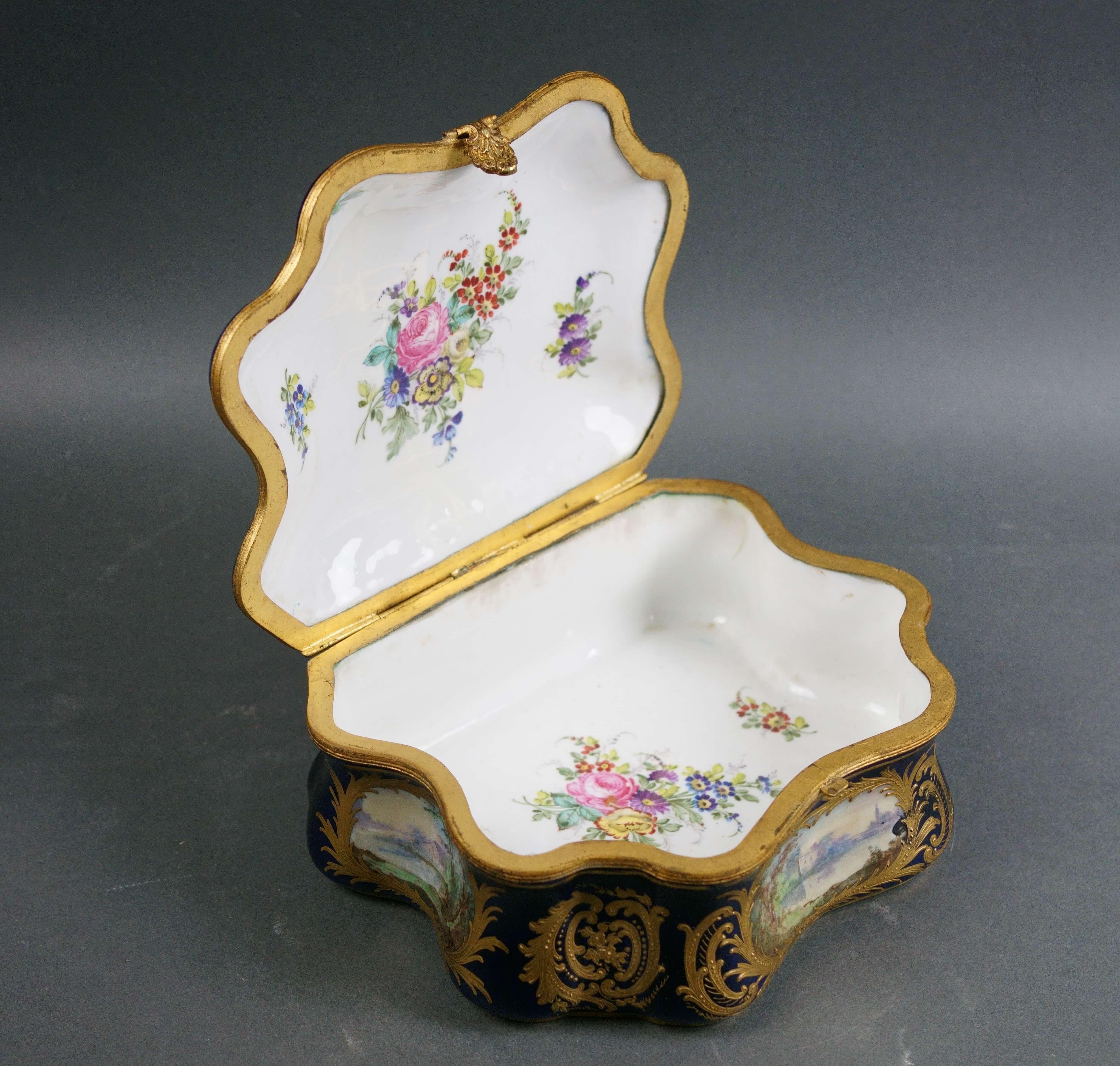19th Century Large Box Set Blue Porcelain of Sèvres Enamel and Gold Napoleon III XIX For Sale