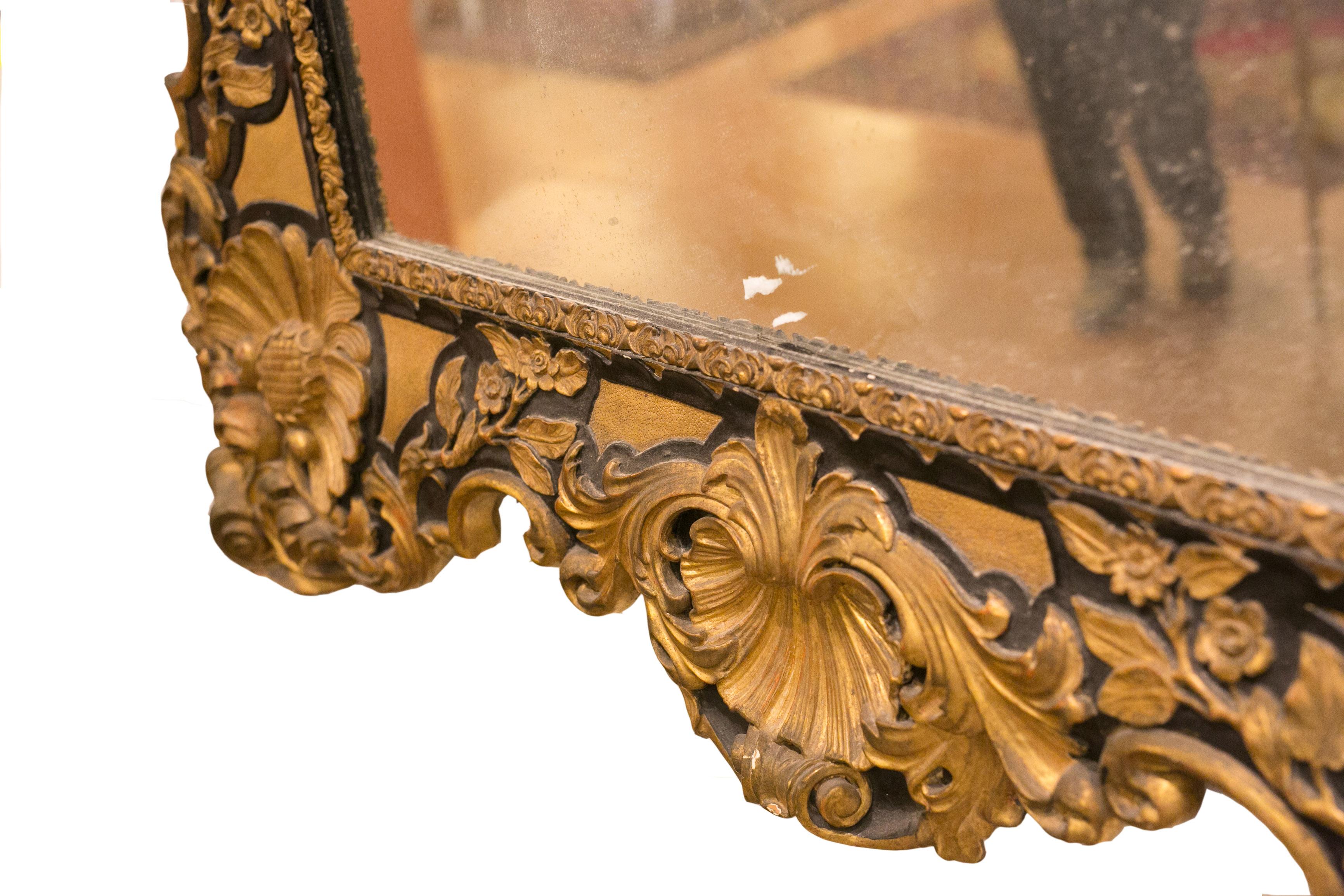 19th Century Large Console table with mirror from the 1800s carved gilded and lacquered For Sale