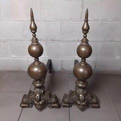 Grande coppia di alari per camino in ottone da camino stile italiano del '900