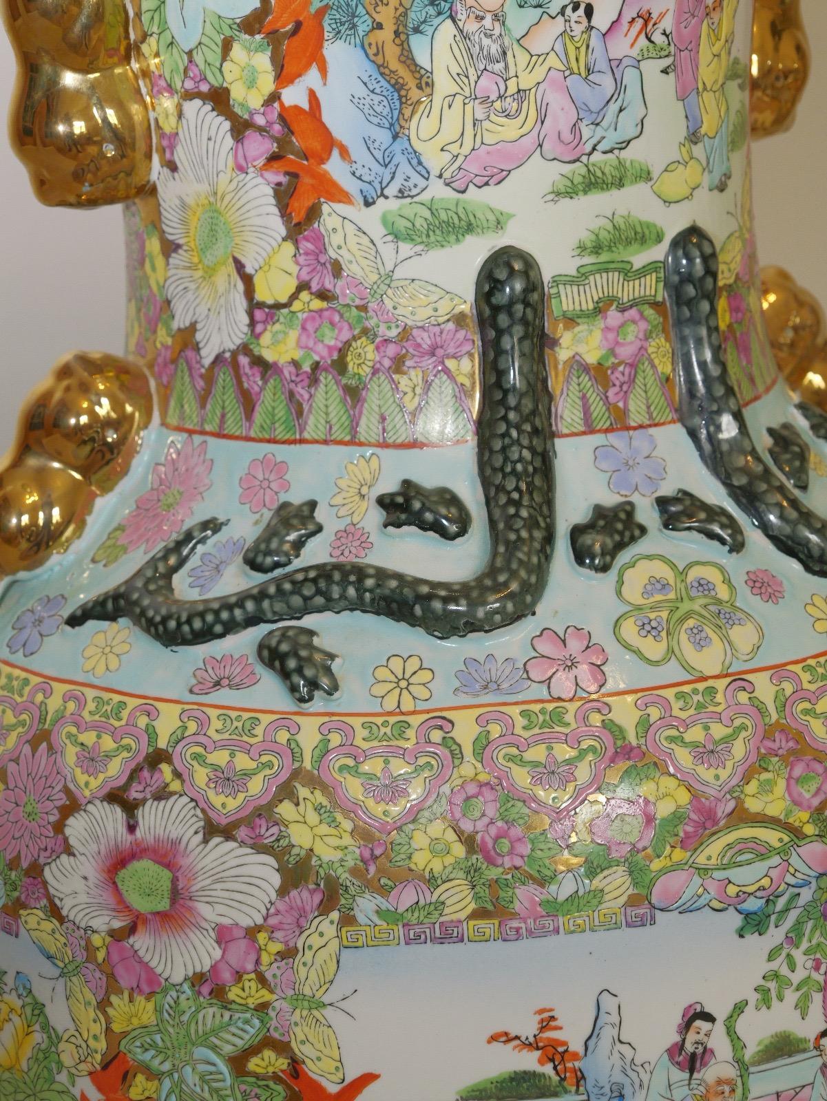 Large Pair of Vintage Porcelain and Chinese Canton Vases, 20th century For Sale 9