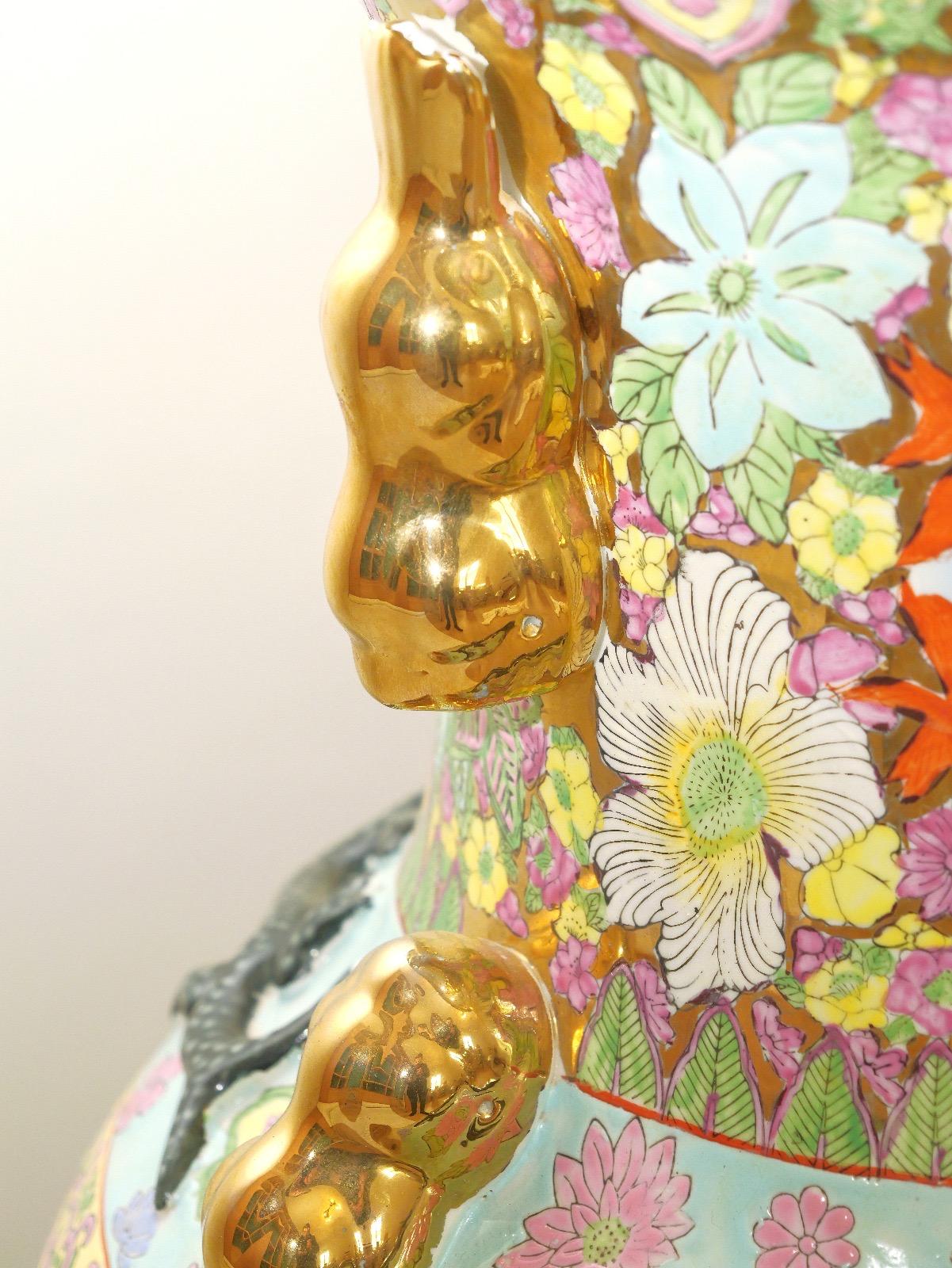 20th Century Large Pair of Vintage Porcelain and Chinese Canton Vases, 20th century For Sale