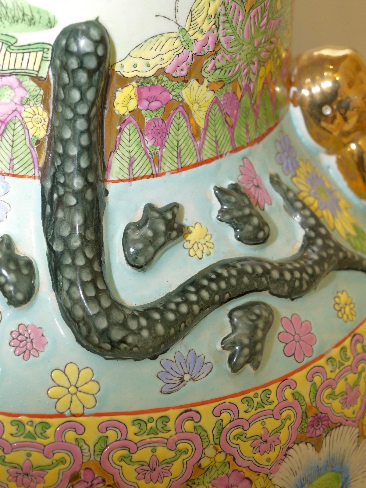 Large Pair of Vintage Porcelain and Chinese Canton Vases, 20th century For Sale 3