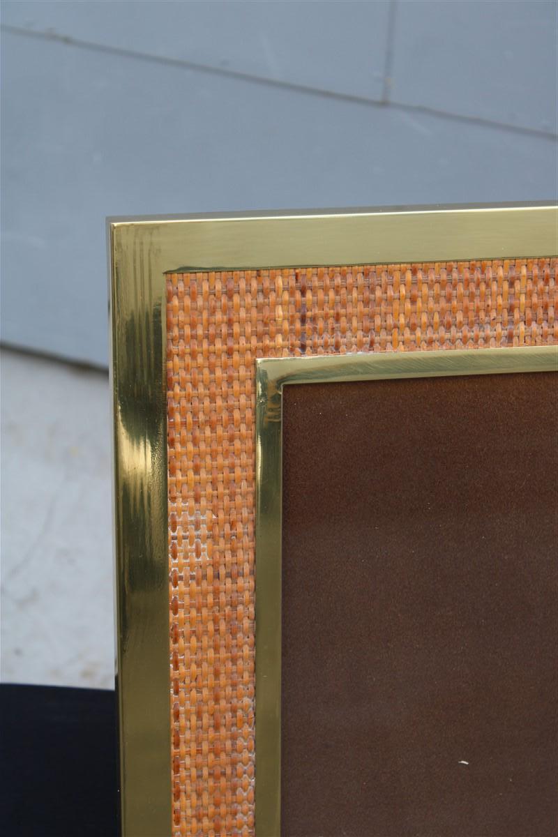 Mid-Century moderno Grande Cornice Per Fotografia Tommaso Barbi in Ottone e Bambù Italia 1970 in vendita