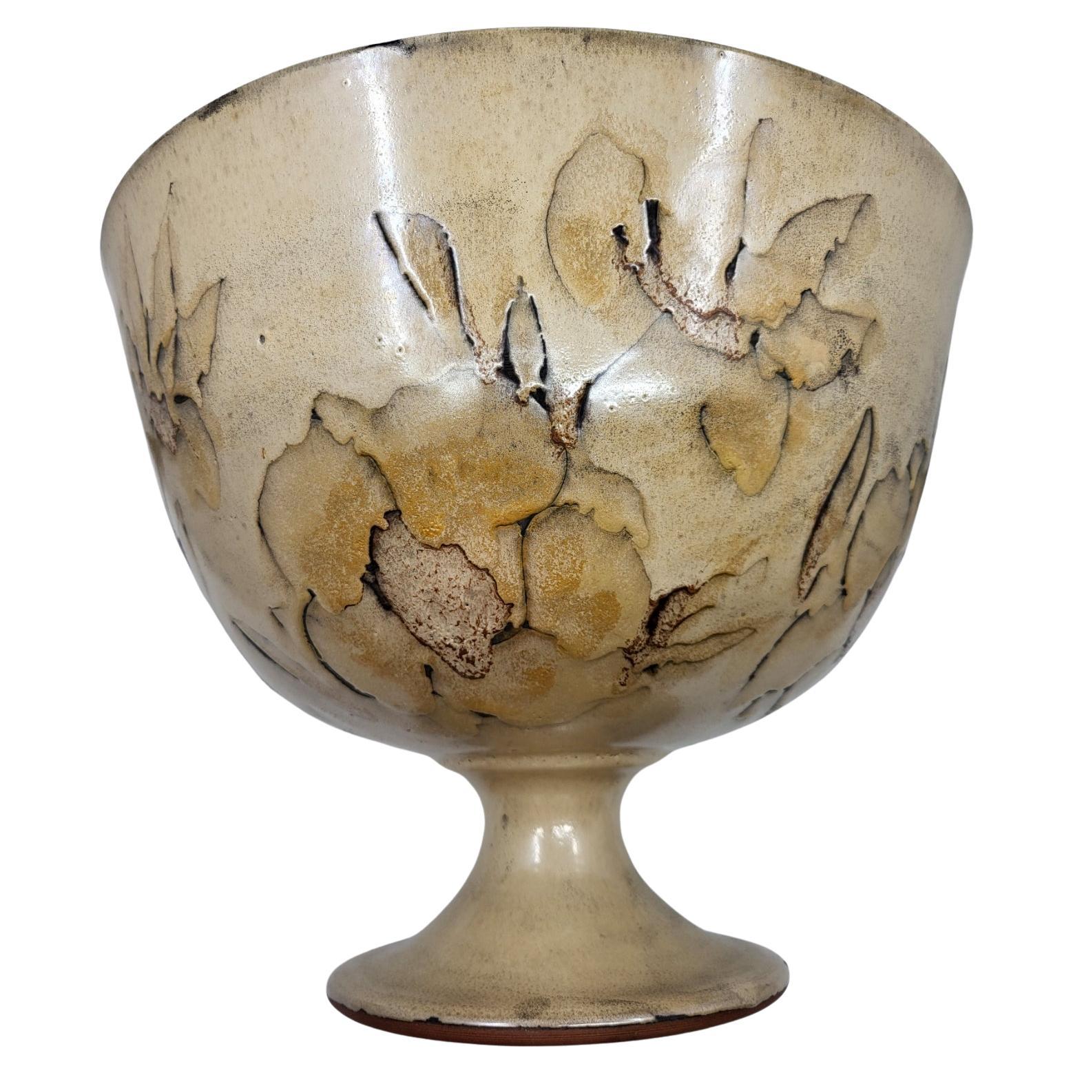 Grande Coupe en céramique émaillée Francaise Vallauris French Riviera Circa 1970