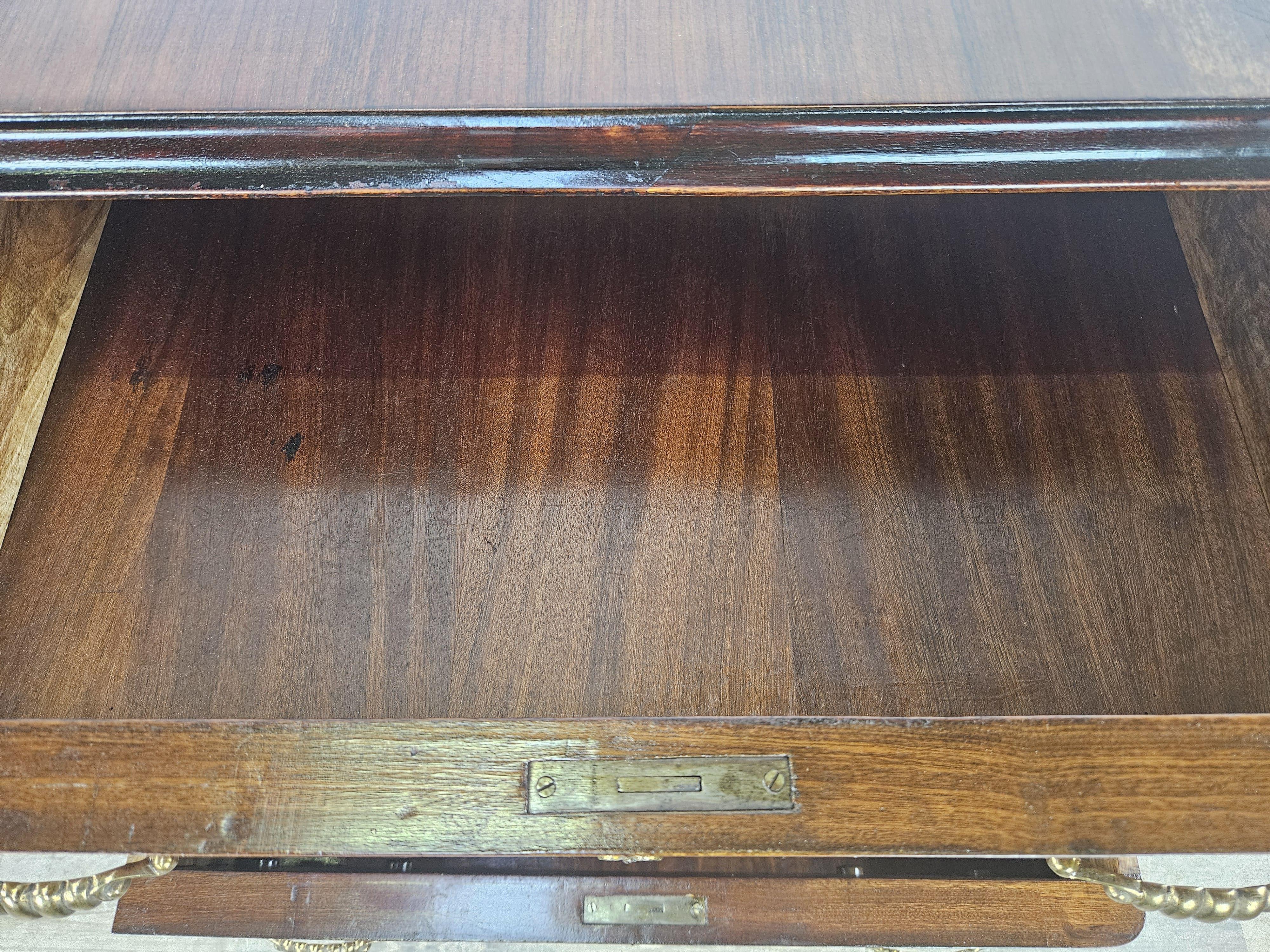 Large Art Deco sideboard in mahogany burl with maple inlays 20th century For Sale 12