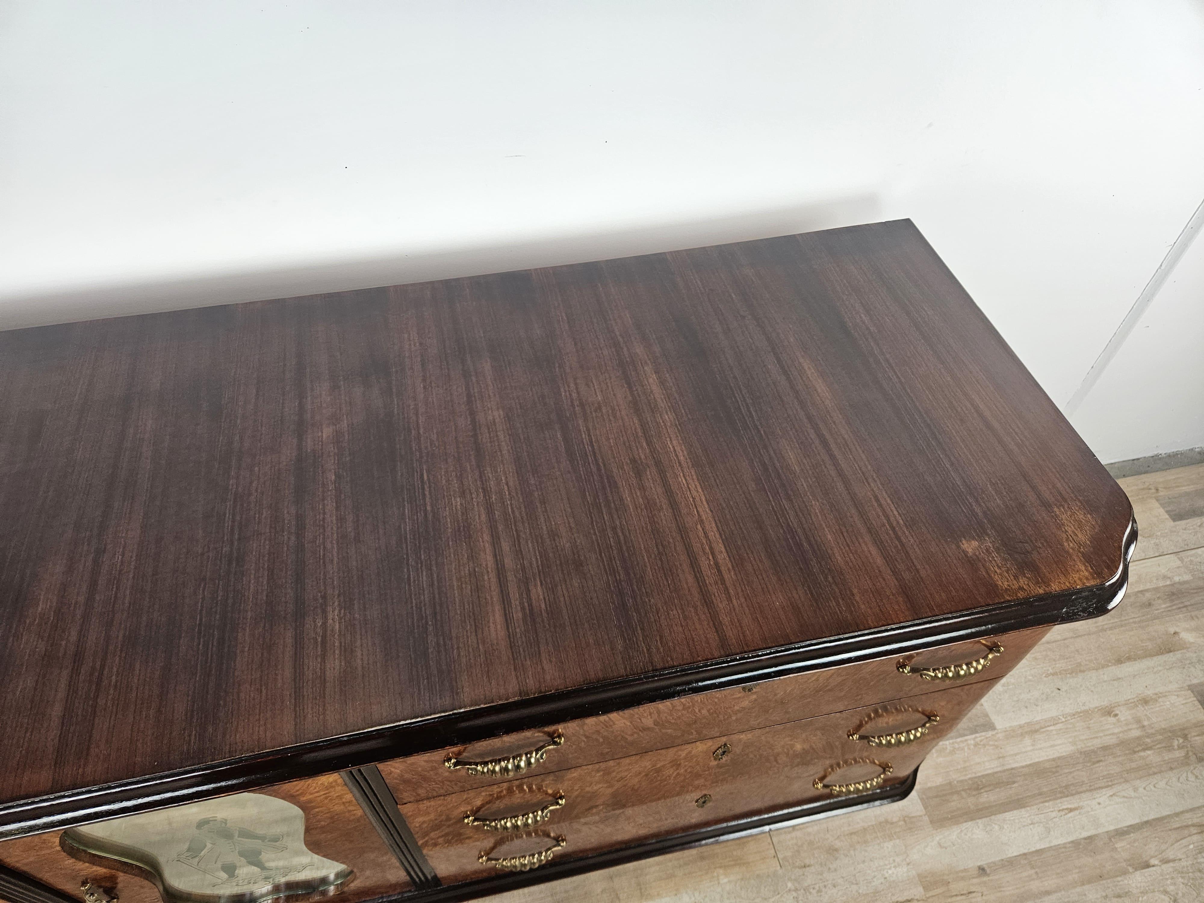 Brass Large Art Deco sideboard in mahogany burl with maple inlays 20th century For Sale