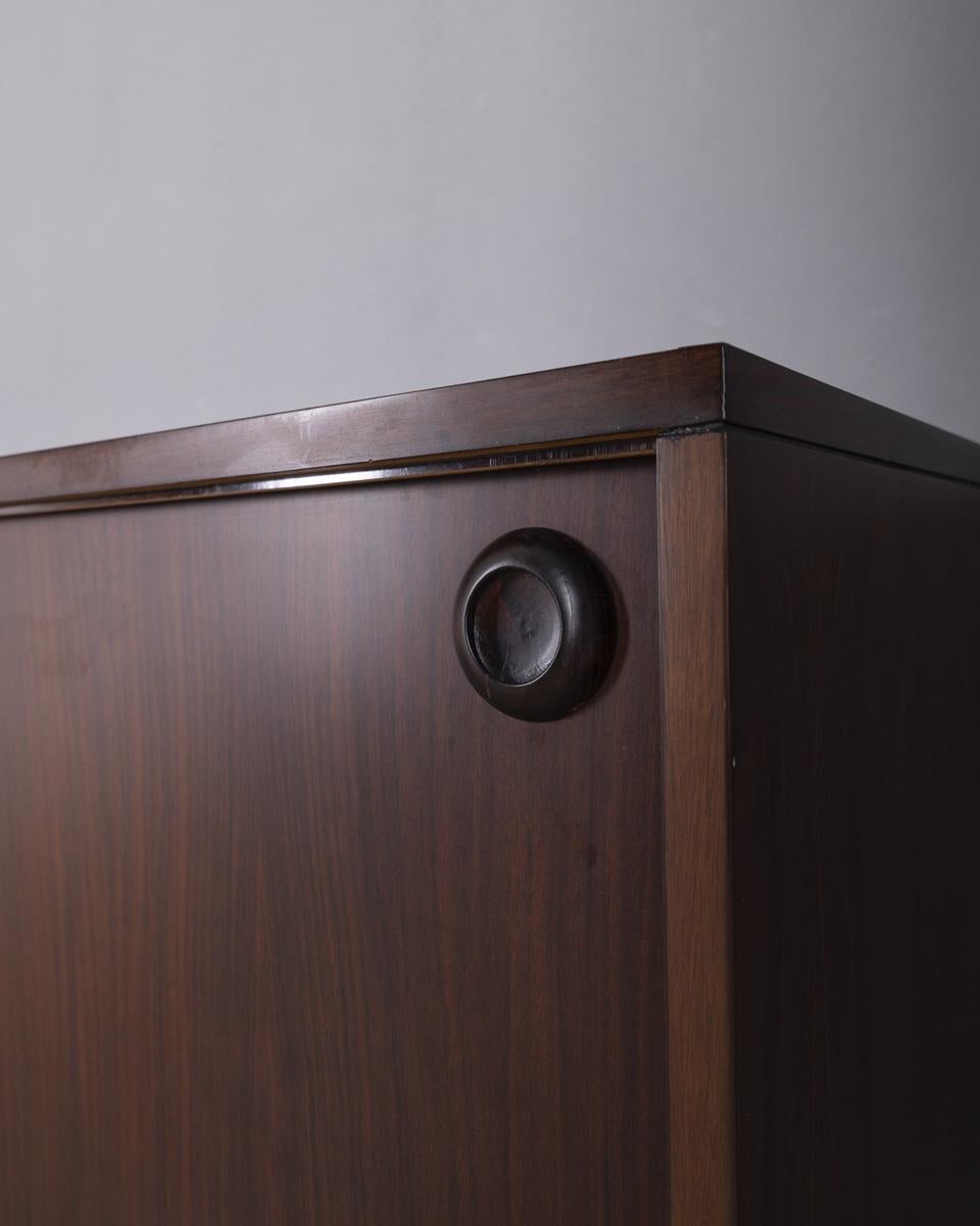Large 1960s vintage wooden sideboard sideboard Italian design For Sale 4