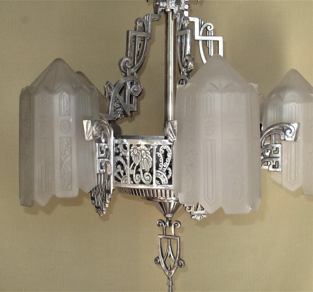 Grande Dame of American Art Deco Lighting, circa 1932 For Sale 5