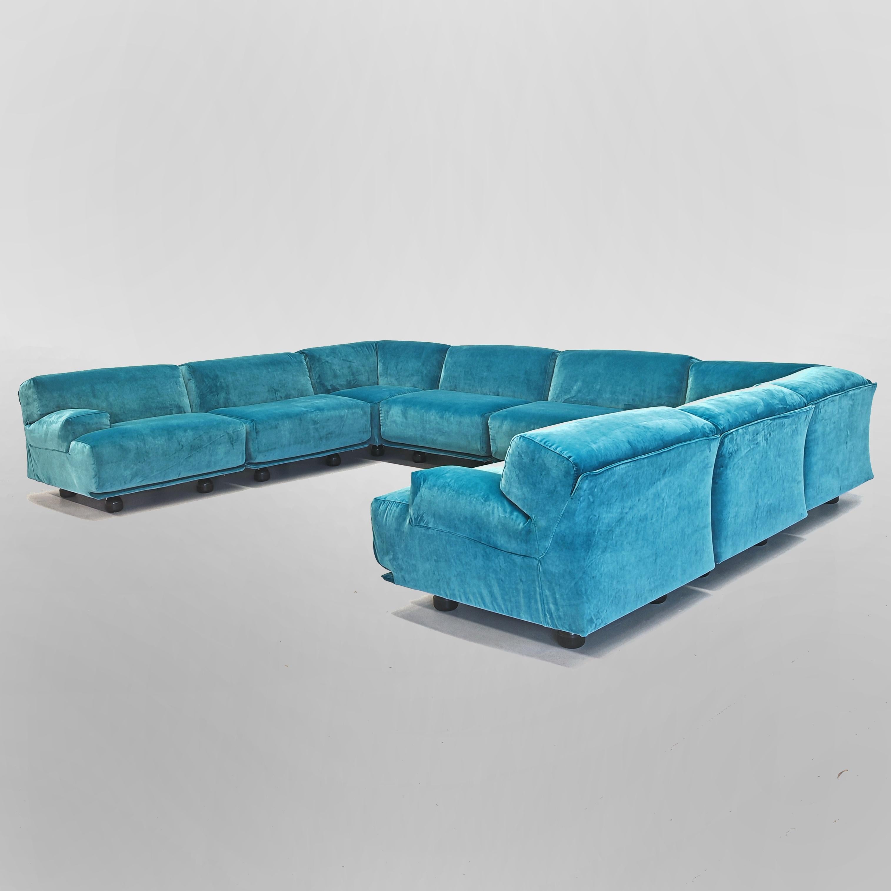 Sofá modular grande azul  Cassina Fiandra - Magistretti 80s Otro