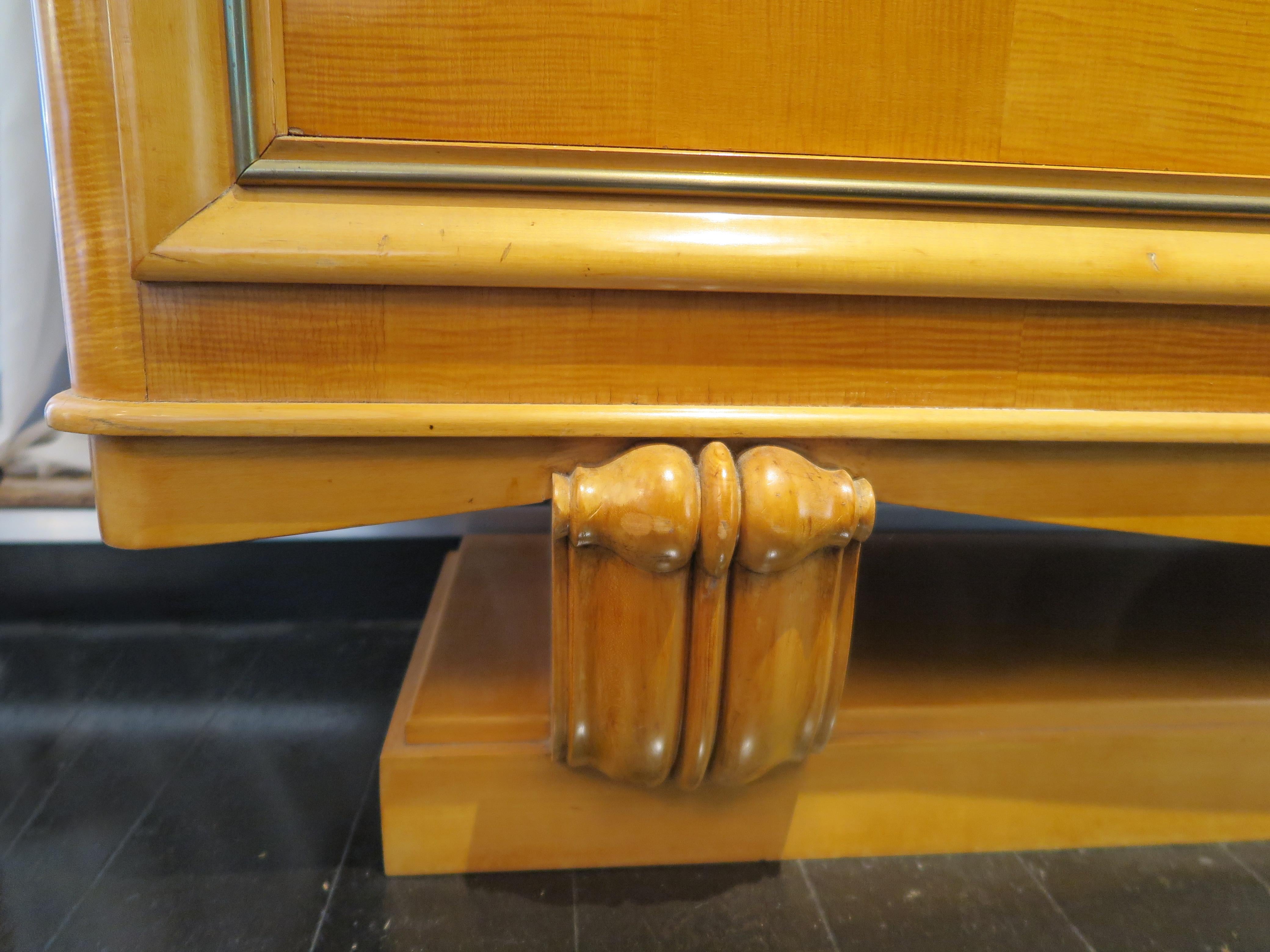 Maple Grande French Art Deco Sycamore Cabinet attributed to Jean Desnos For Sale