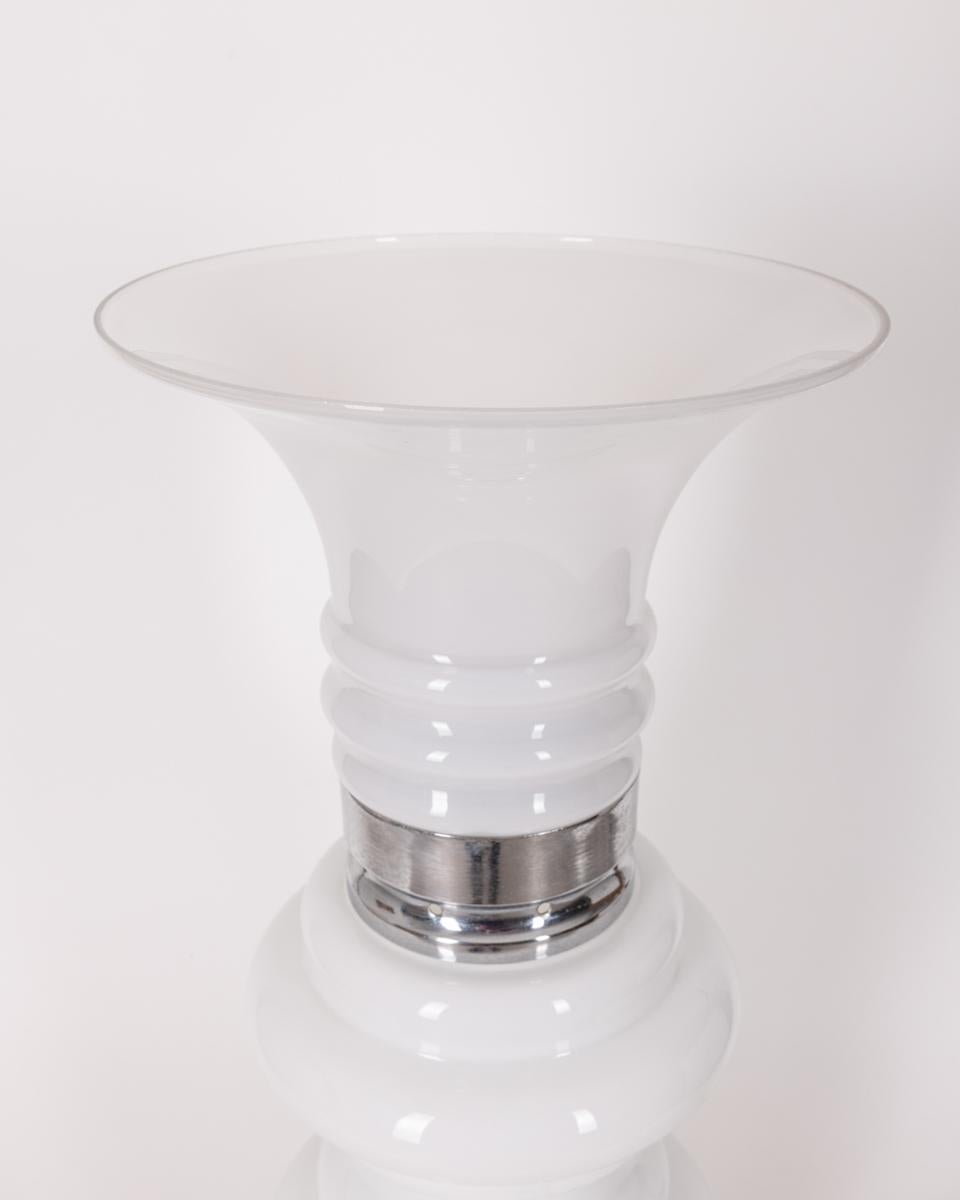Large chromed metal and Murano glass table lamp with double interior light, Italian design, 1960s.

CONDITION: In good, working condition, may show signs of wear given by time.

DIMENSIONS: Height 73 cm; Diameter 38 cm

MATERIAL: Metal and