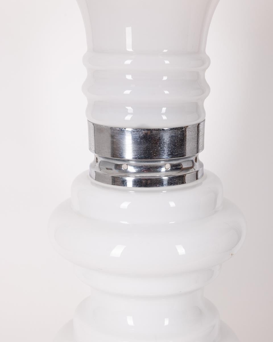 Mid-Century Modern Large 1960s vintage table lamp in Murano glass Italian design For Sale
