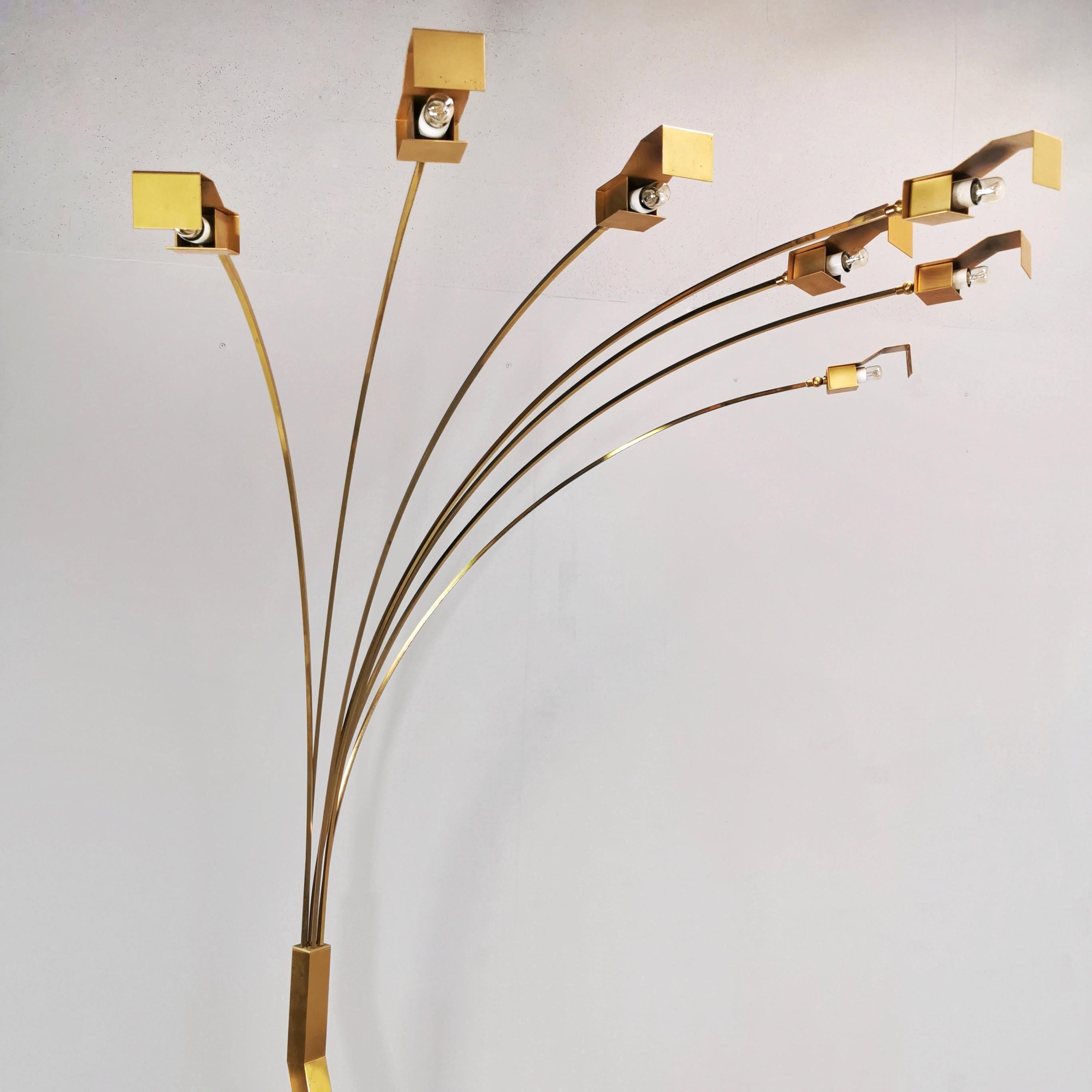 Large 1960s brass floor lamp 7 Arms For Sale 8
