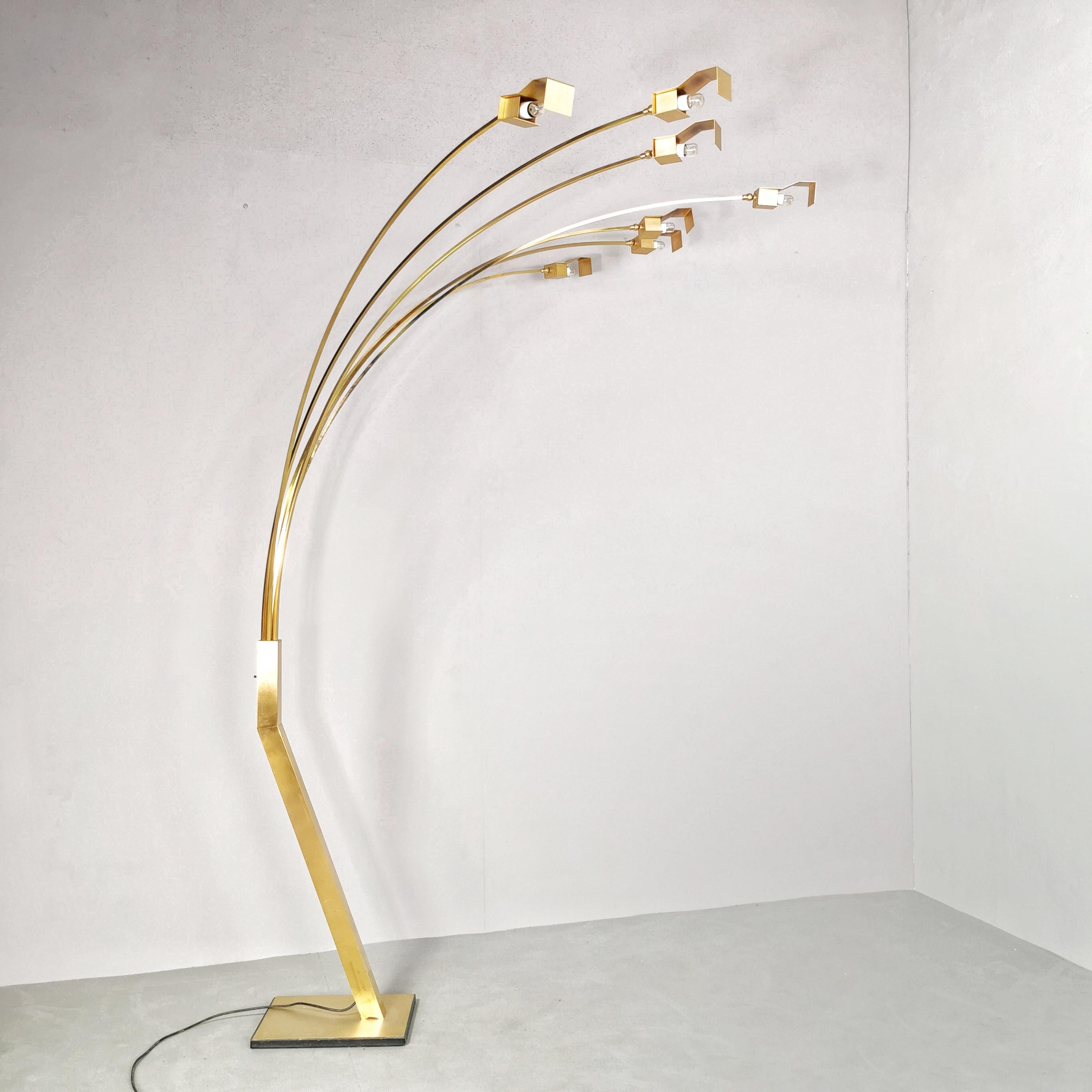 Mid-Century Modern Large 1960s brass floor lamp 7 Arms For Sale