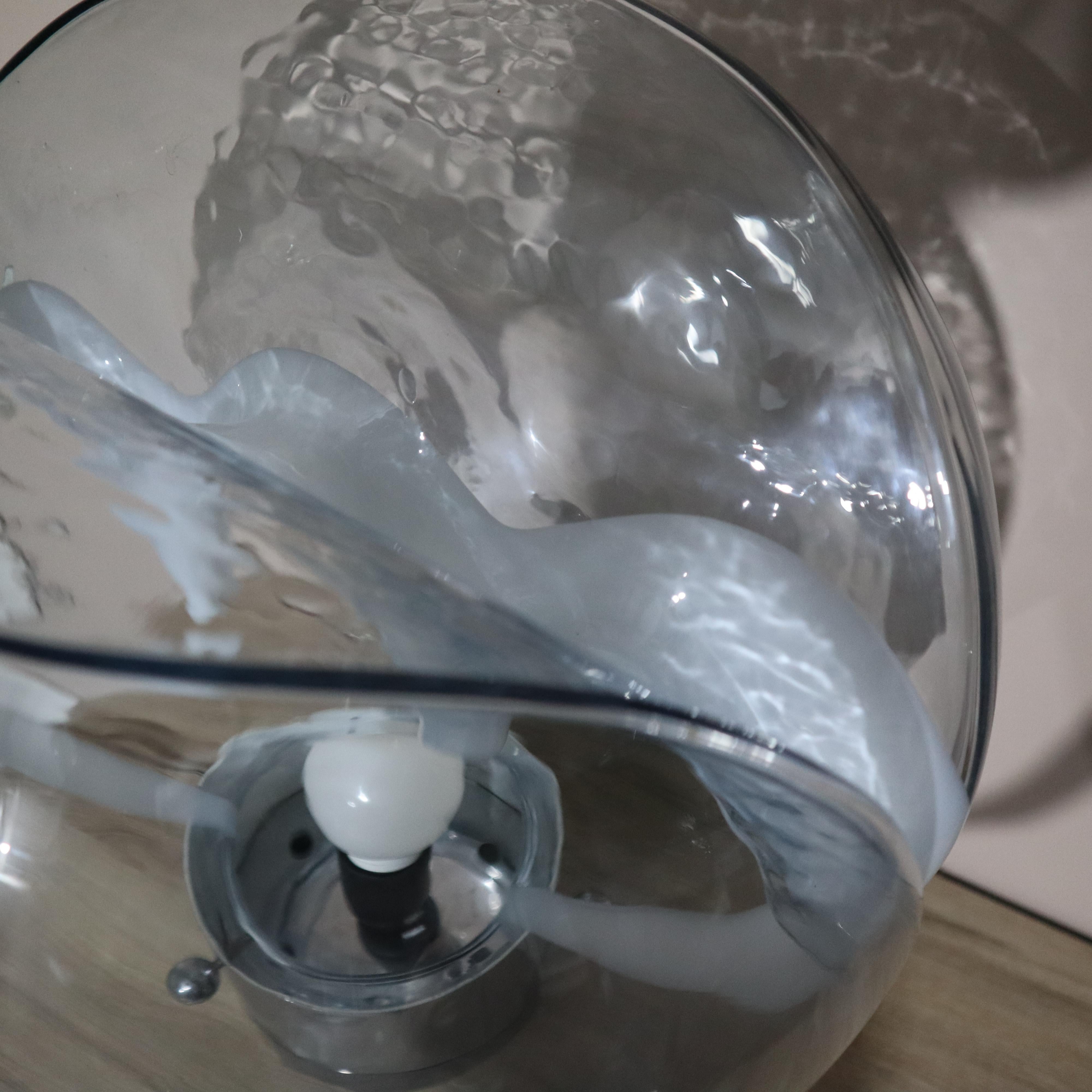 Mid-century Murano glass lamp by Toni Zuccheri Venini, Italy, circa 1970
This extraordinary lamp by Toni Zuccheri for Venini is a refined example of mid-century Italian design, combining art, functionality and craftsmanship. Zuccheri, renowned for