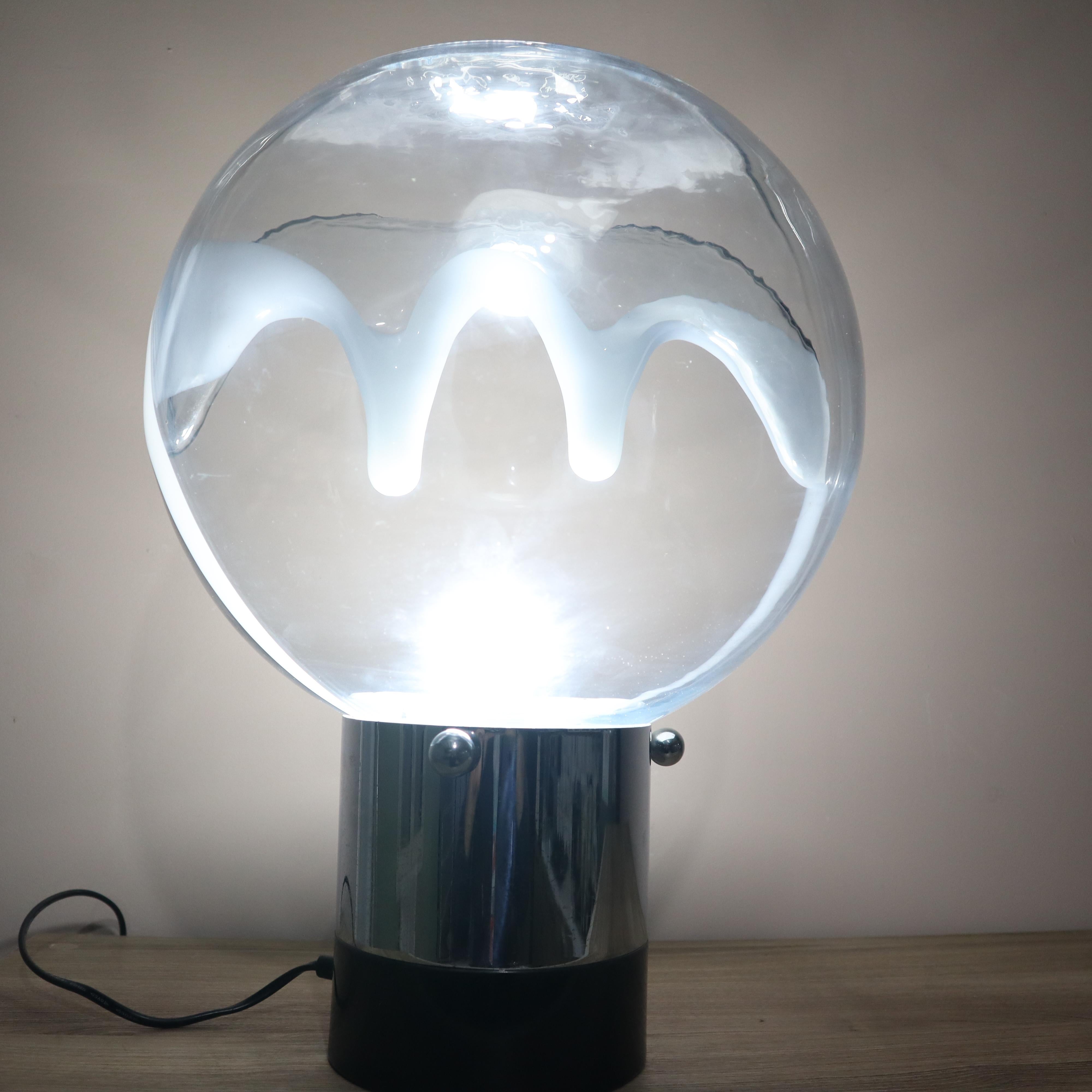 Mid-century Murano glass lamp by Toni Zuccheri Venini, Italy, circa 1970 For Sale 1