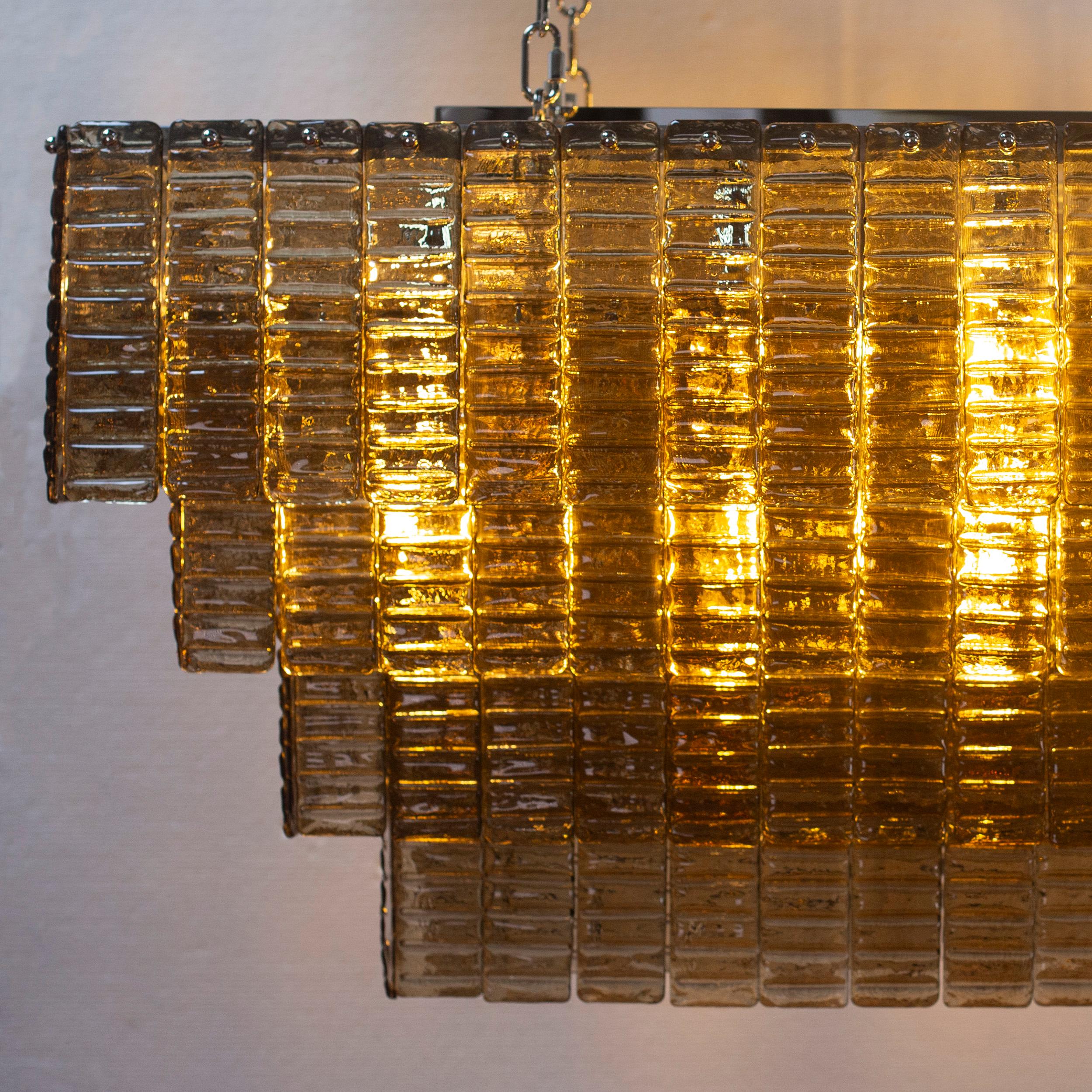 Grande lampadario con listelli vetro di Murano ispirato al mid-century italiano Siglo XXI y contemporáneo en venta