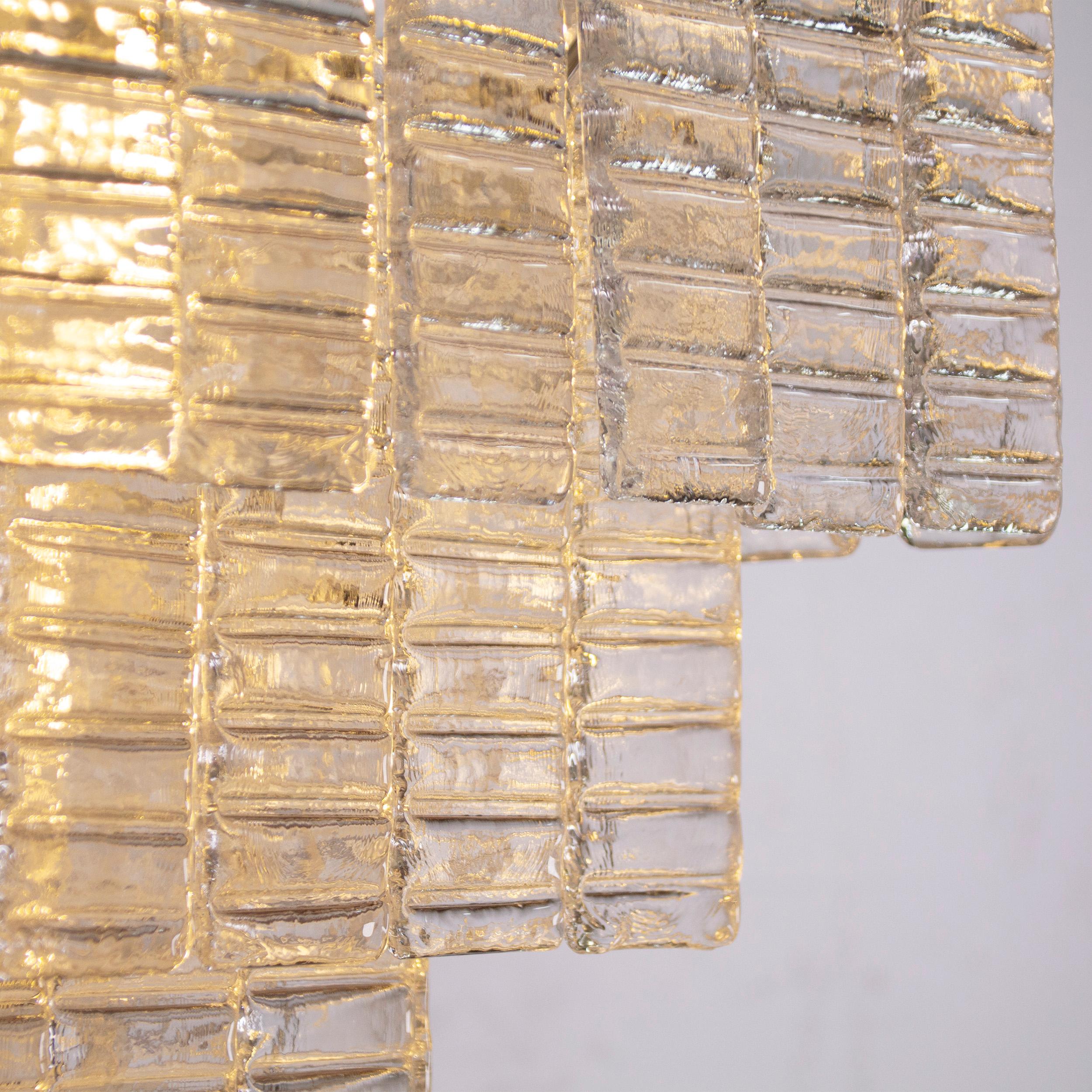 Grande lampadario con listelli vetro di Murano ispirato al mid-century italiano in vendita 1