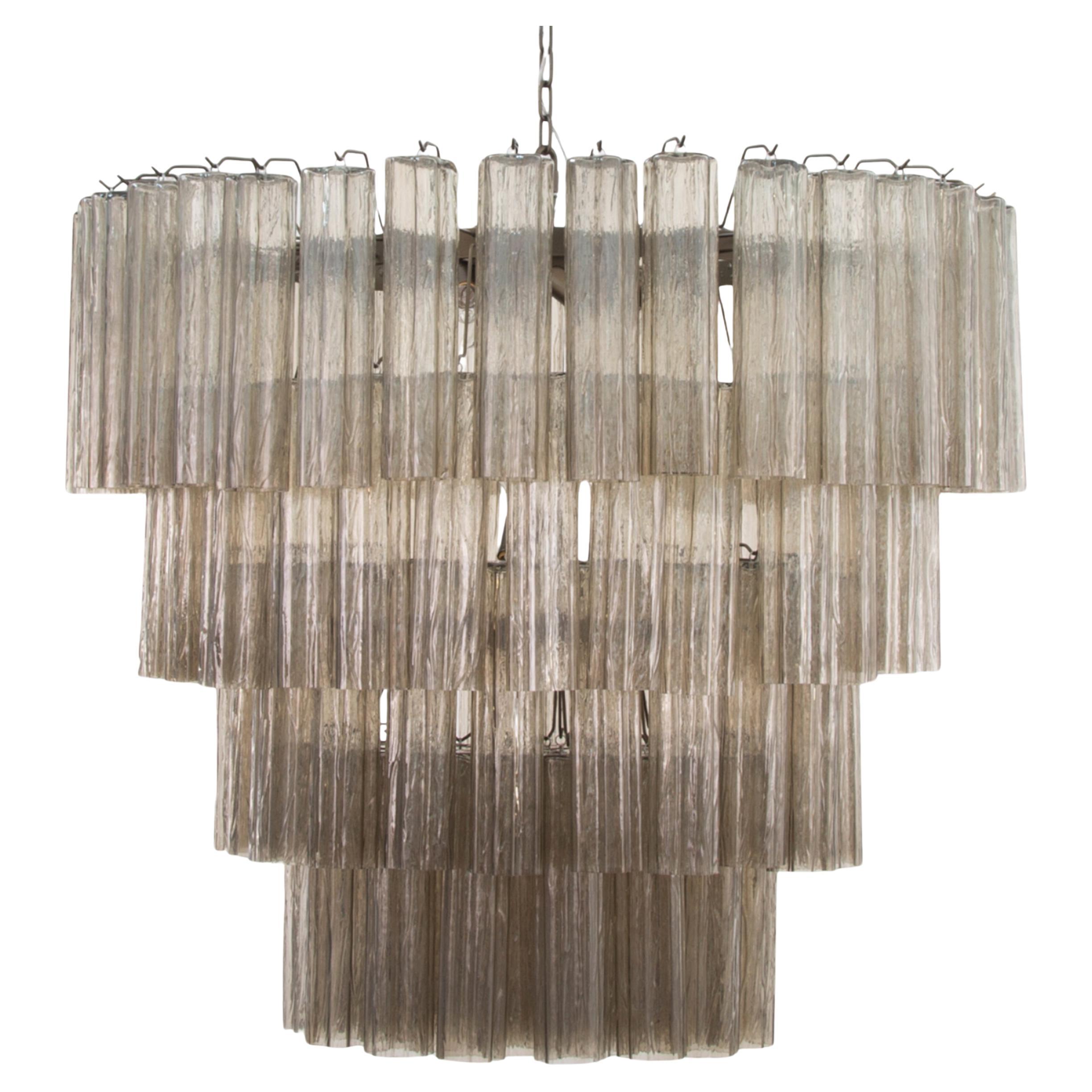 Grande lampadario con pendagli vetro di Murano fumè, ispirato al mid-century