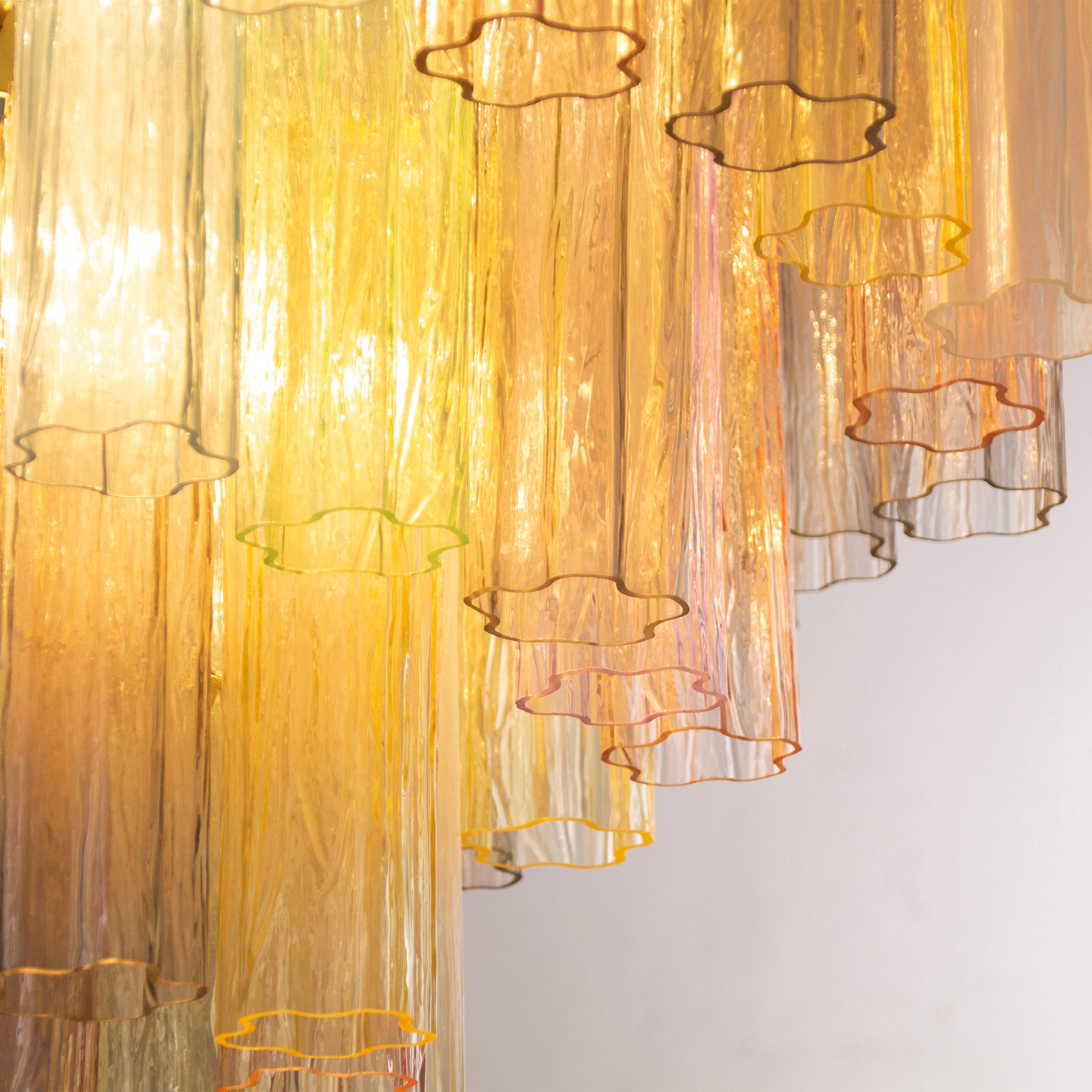 Grande Lampadario con pendagli soffiati in vetro di Murano multicolore in vendita 4