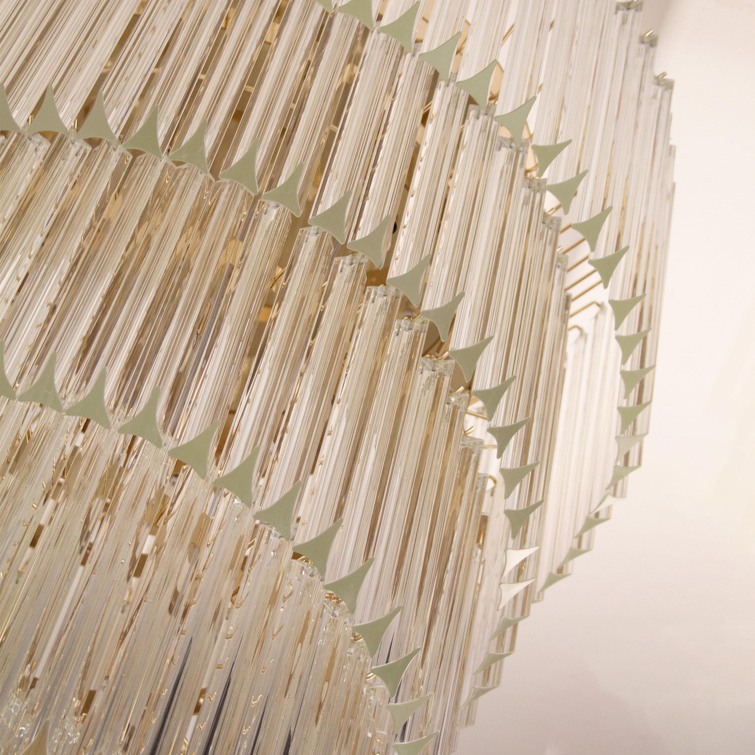 Grande lampadario con triedri vetro di Murano ispirato al mid-century italiano For Sale 1