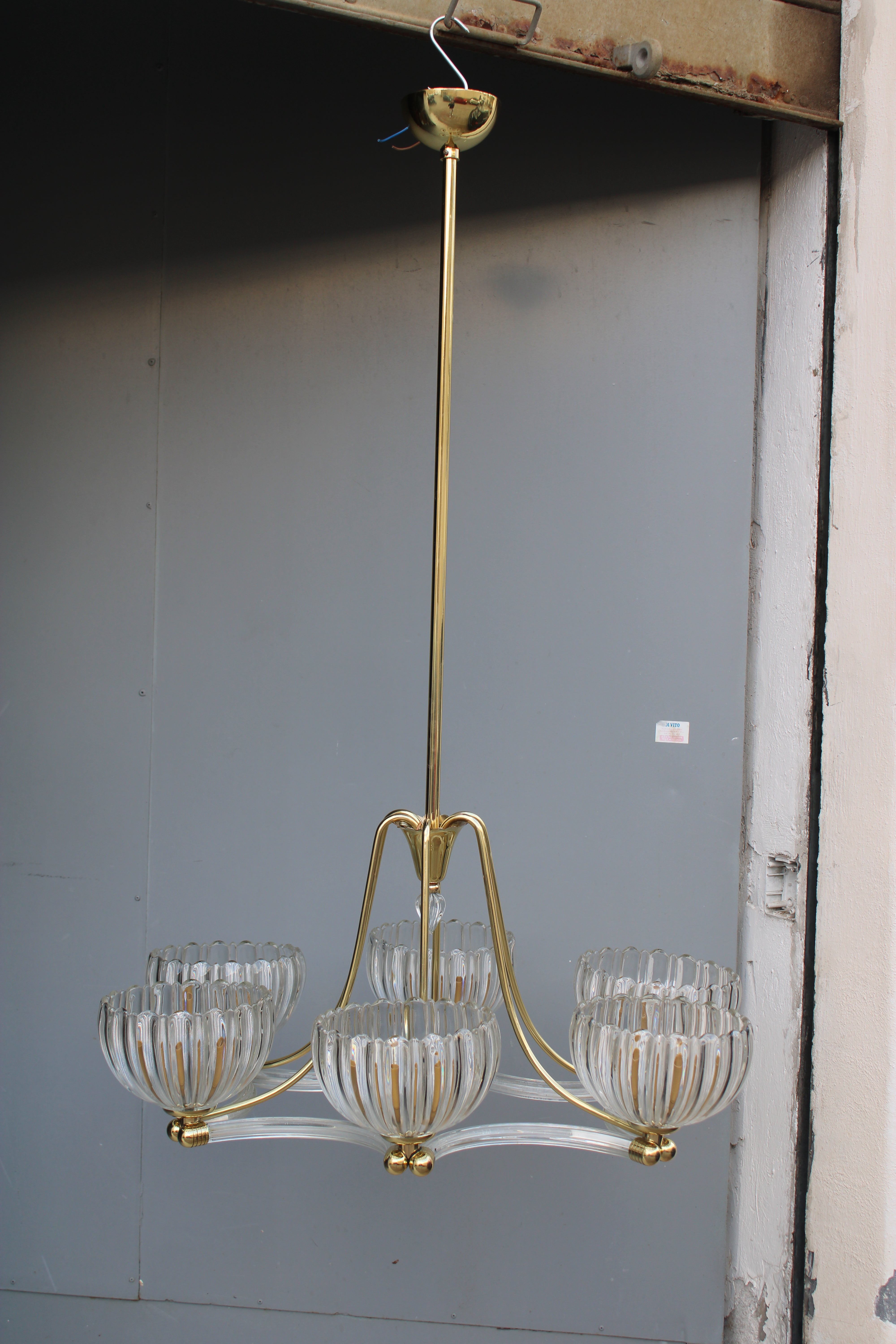 Eleganter Schiffchenleuchter aus Muranoglas und Messing Barovier Entwurf 1940