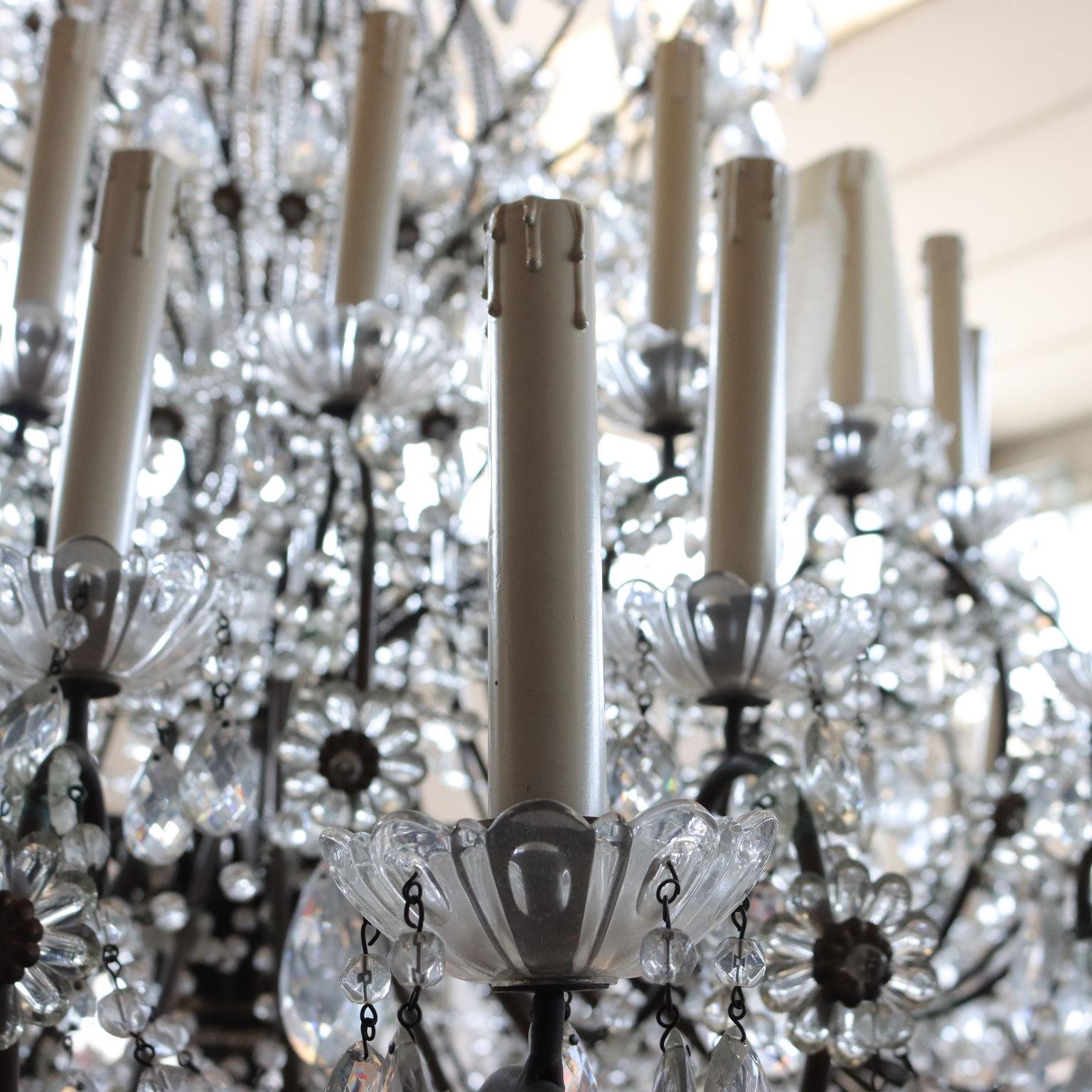 Metal Large Crystal Chandelier Italy 20th Century  For Sale