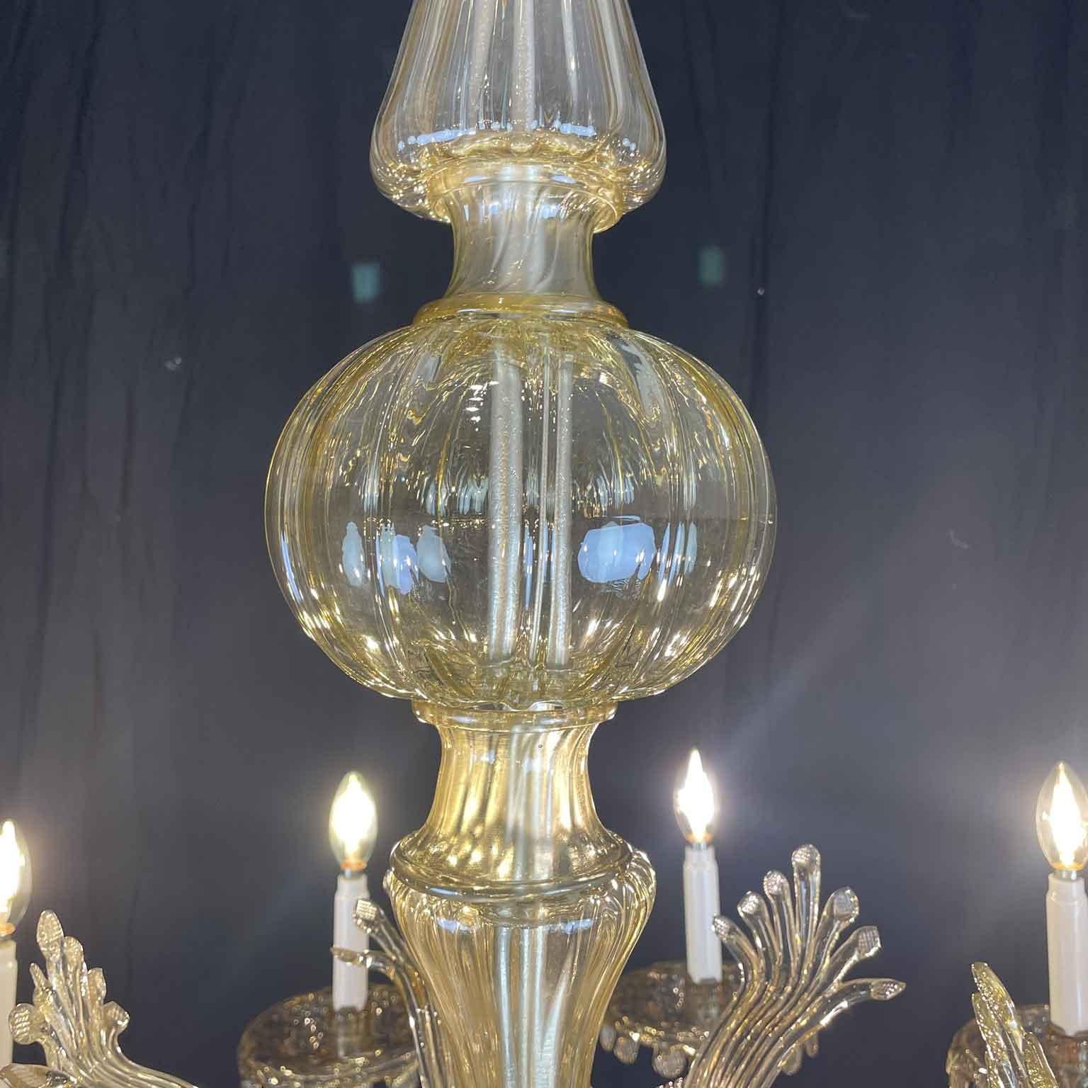Large Italian Venetian Blown Glass Chandelier Early 1900s Twelve Lights 5