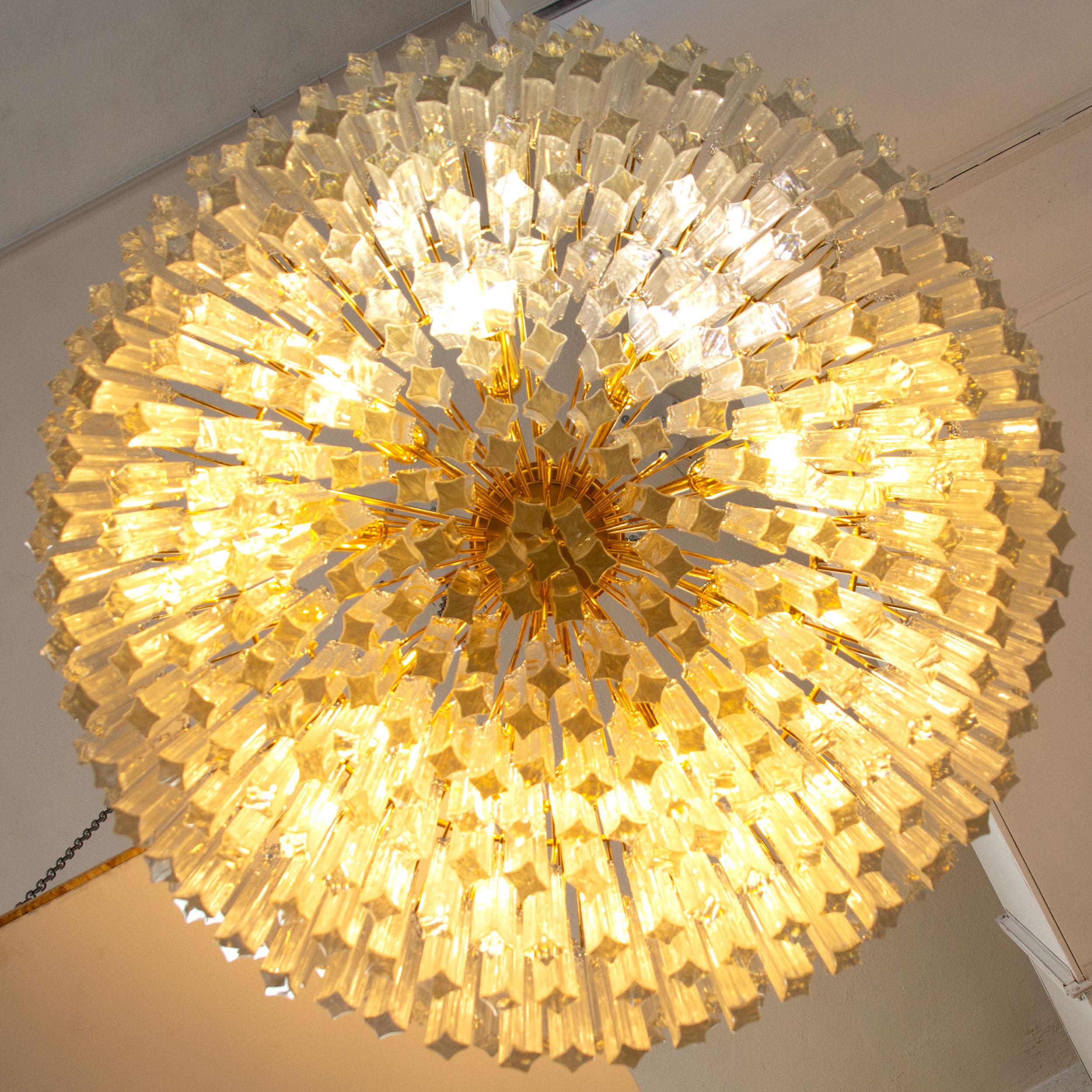 Glass Grande lampadario rettangolare a triedri vetro di Murano ispirato al mid-century For Sale