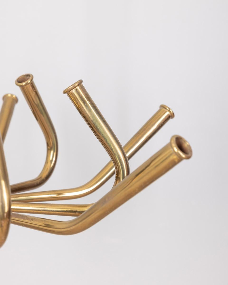 Brass Large vintage 1950s brass 12-light chandelier Italian design For Sale
