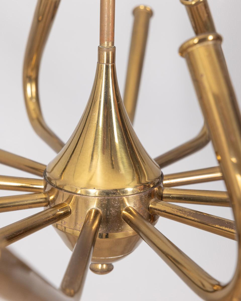 Large vintage 1950s brass 12-light chandelier Italian design For Sale 1