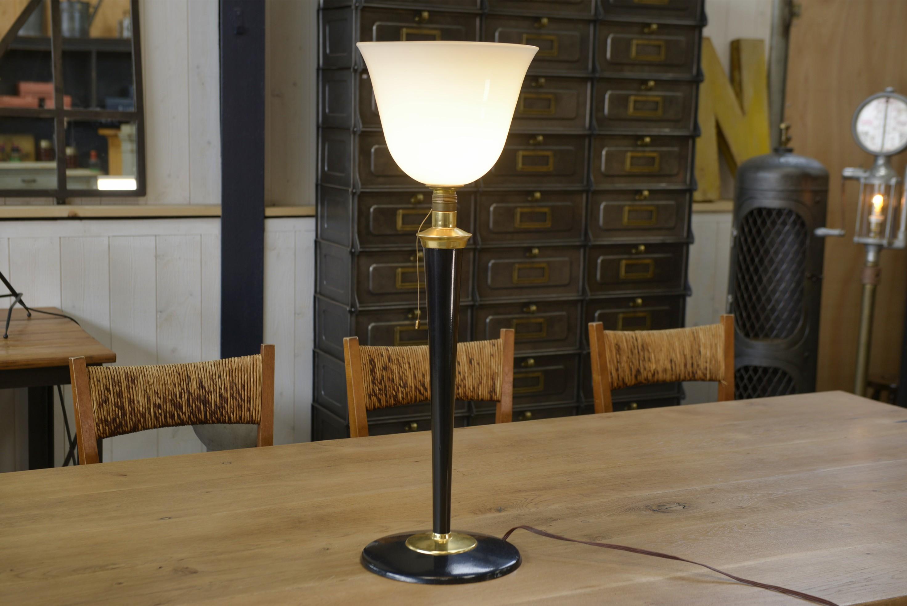 Metà XX secolo Grande lampada da posare Art déco Mazda anni '50 in vendita