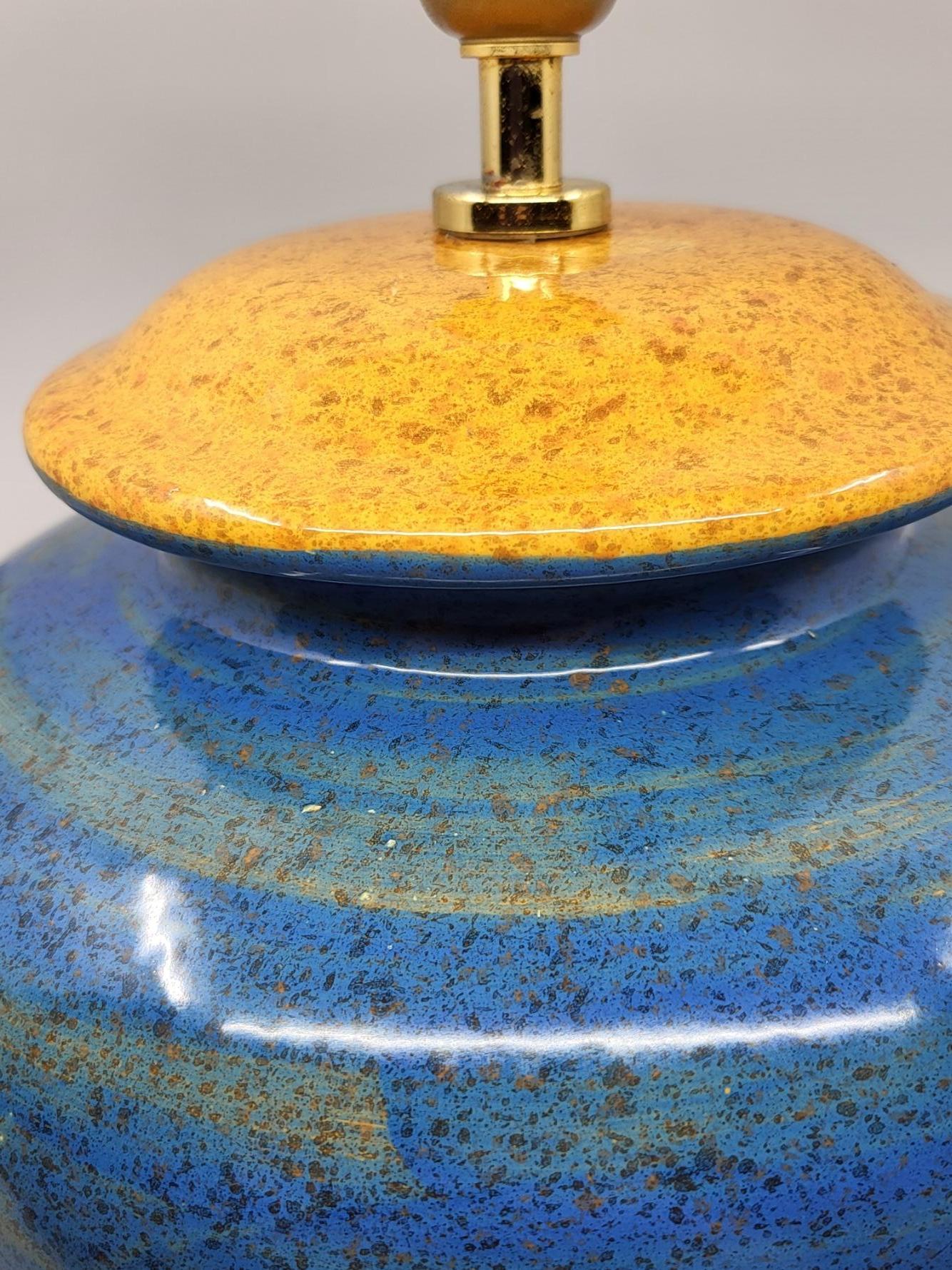 Grande Lampe Hubert Olivier en céramique française décor French Riviera 1990 In Good Condition For Sale In London, England
