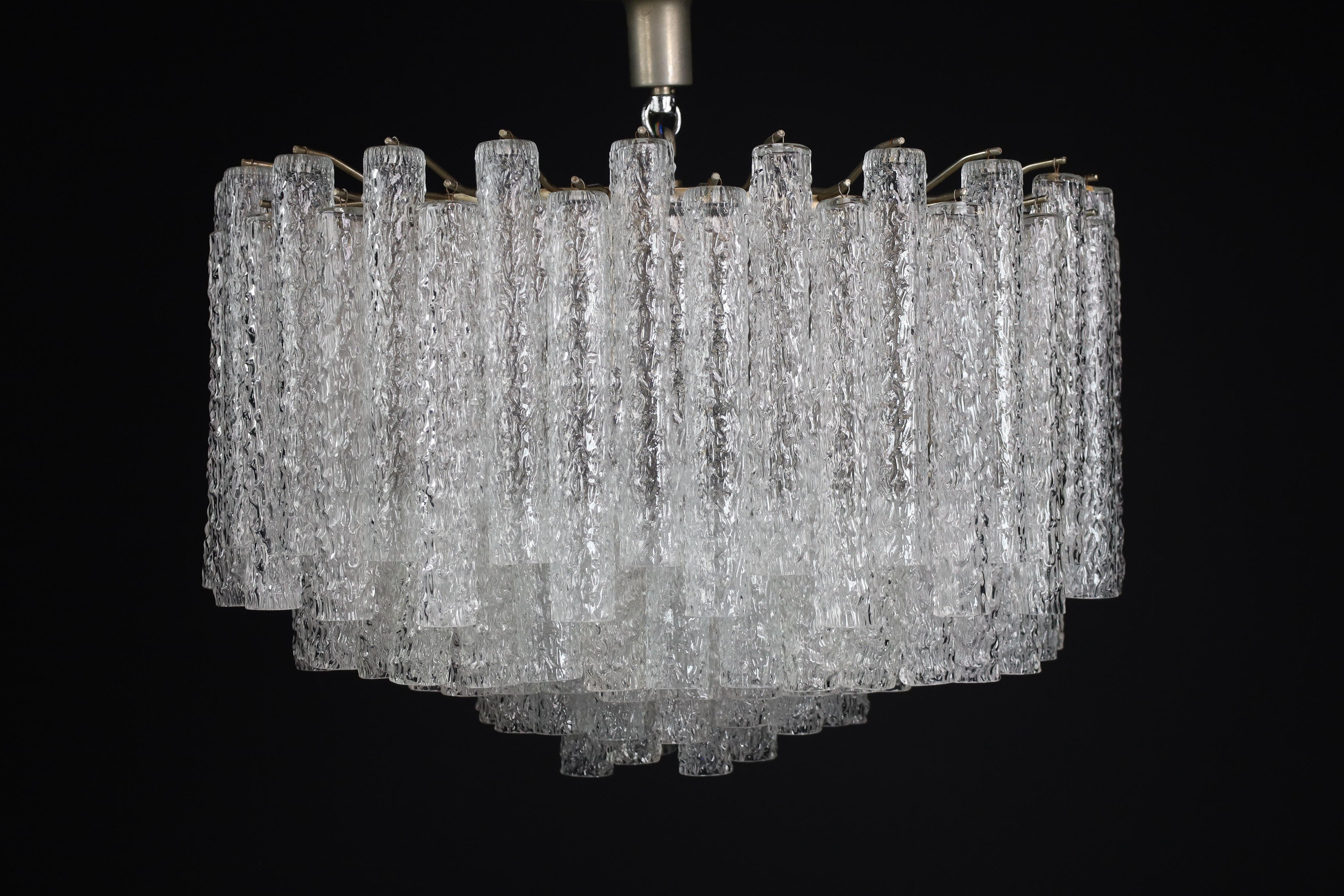 20th Century Grande Midcentury Chandelier Designed by Venini with Murano Glass Tubes 1950s