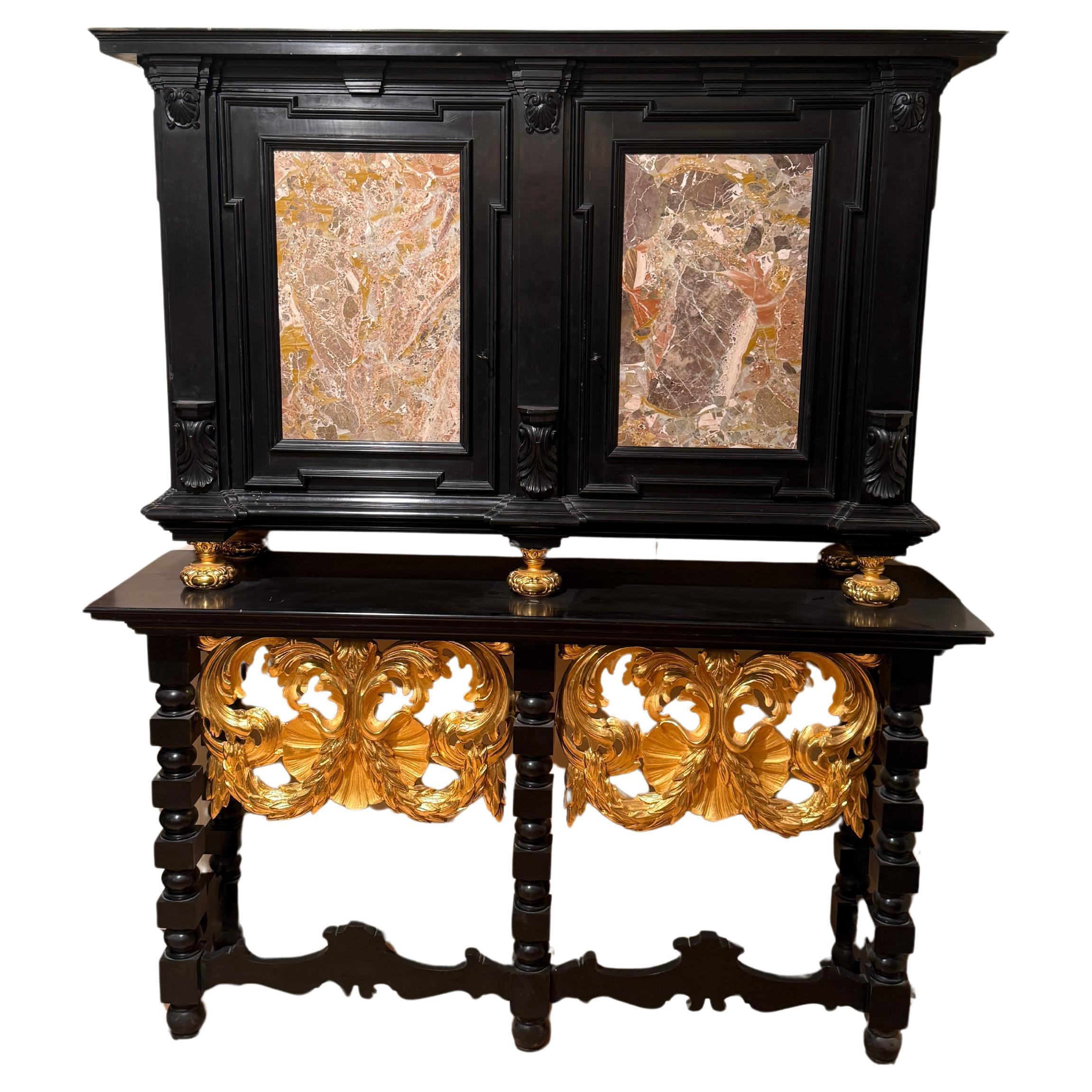 Grand cabinet en bois doré et marbre, Italie 20e siècle en vente