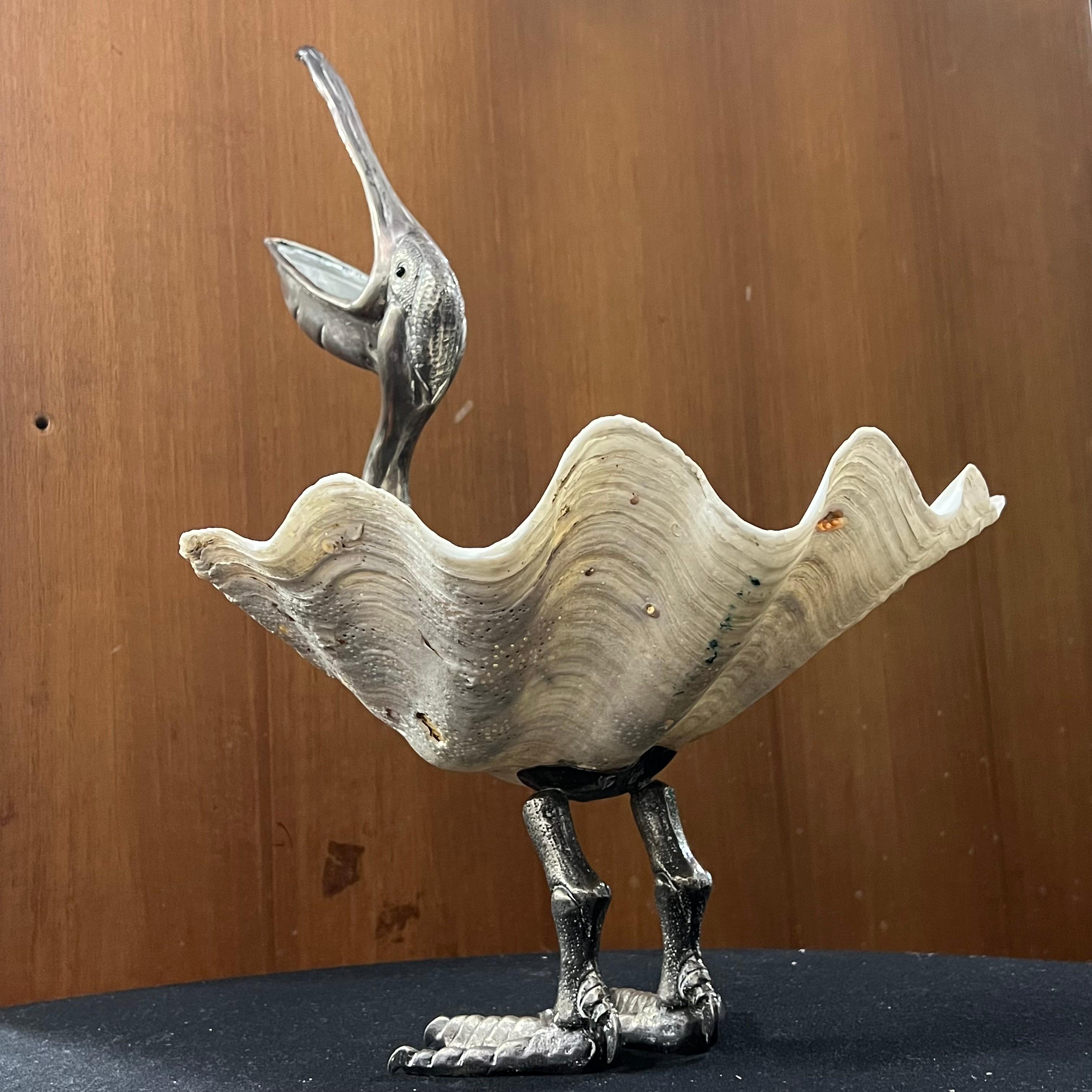 Large Pelican with Shell Sculpture by Gabriella Binazzi - Italy - 1970s In Good Condition In Milano, IT