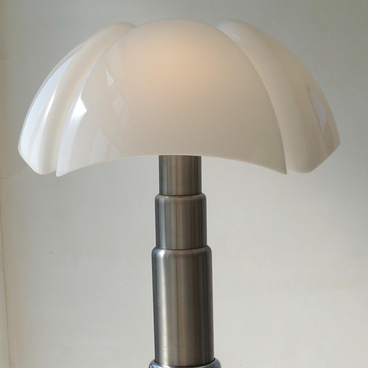 Grande Pipistrello de Gae Aulenti pour Martinelli Luce, 1980 en vente 4