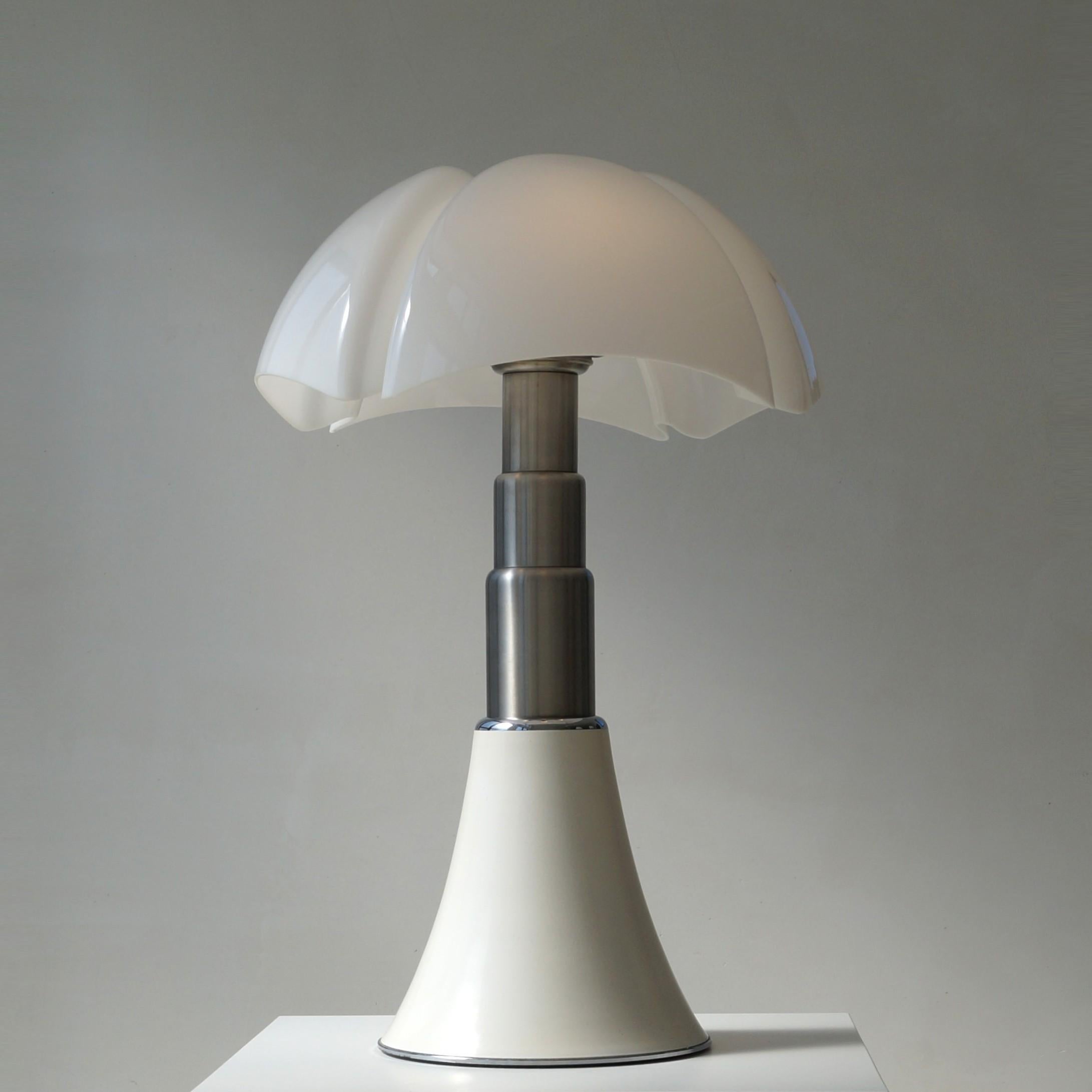 italien Grande Pipistrello de Gae Aulenti pour Martinelli Luce, 1980 en vente