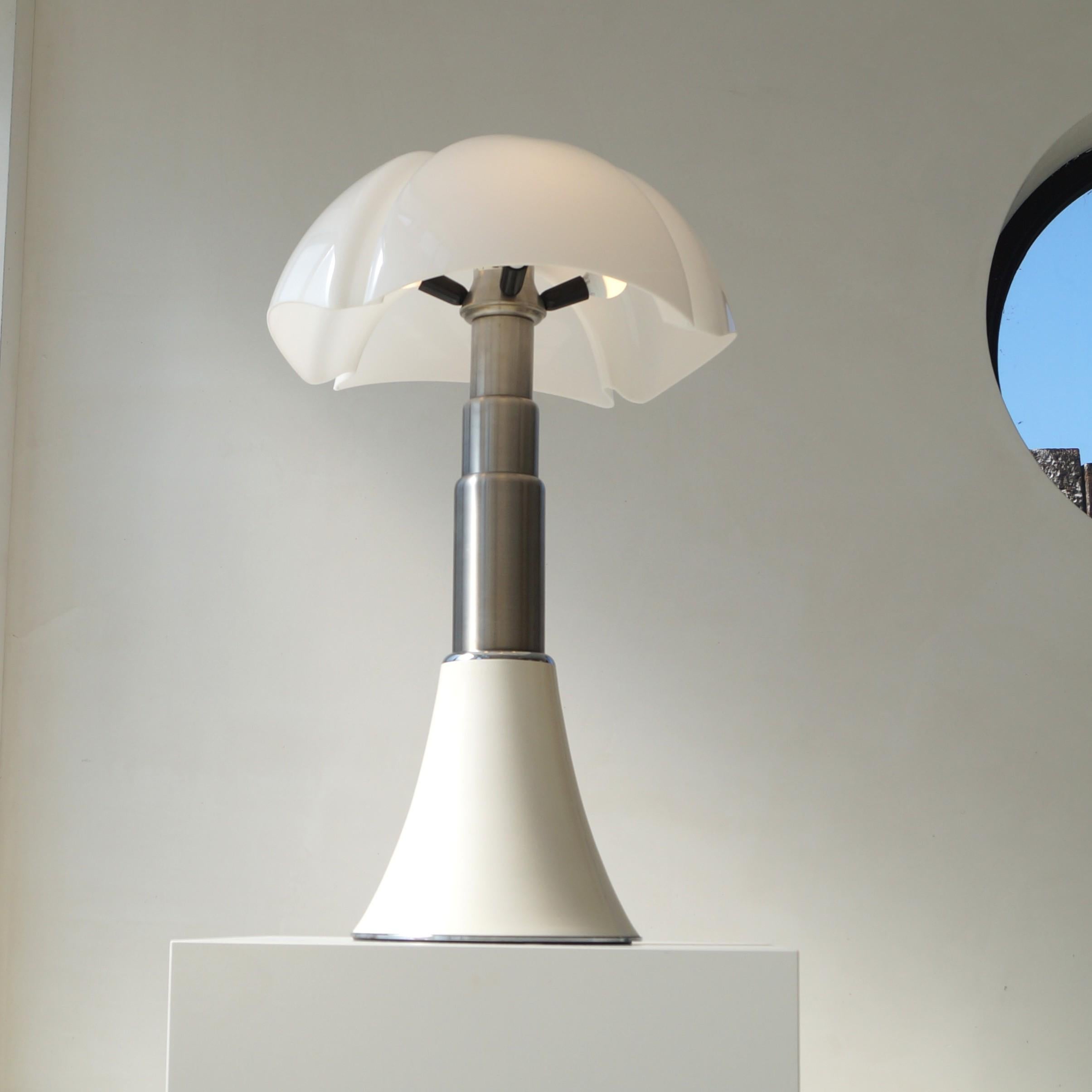 Acier inoxydable Grande Pipistrello de Gae Aulenti pour Martinelli Luce, 1980 en vente