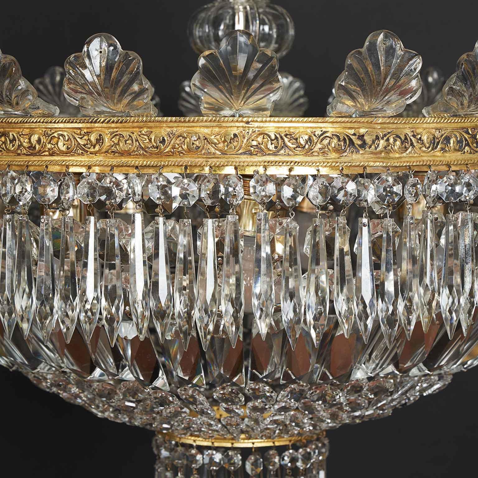Large Circular Crystal Ceiling Lamp with Five Lights Italian 20th Century In Good Condition For Sale In Milano, MI