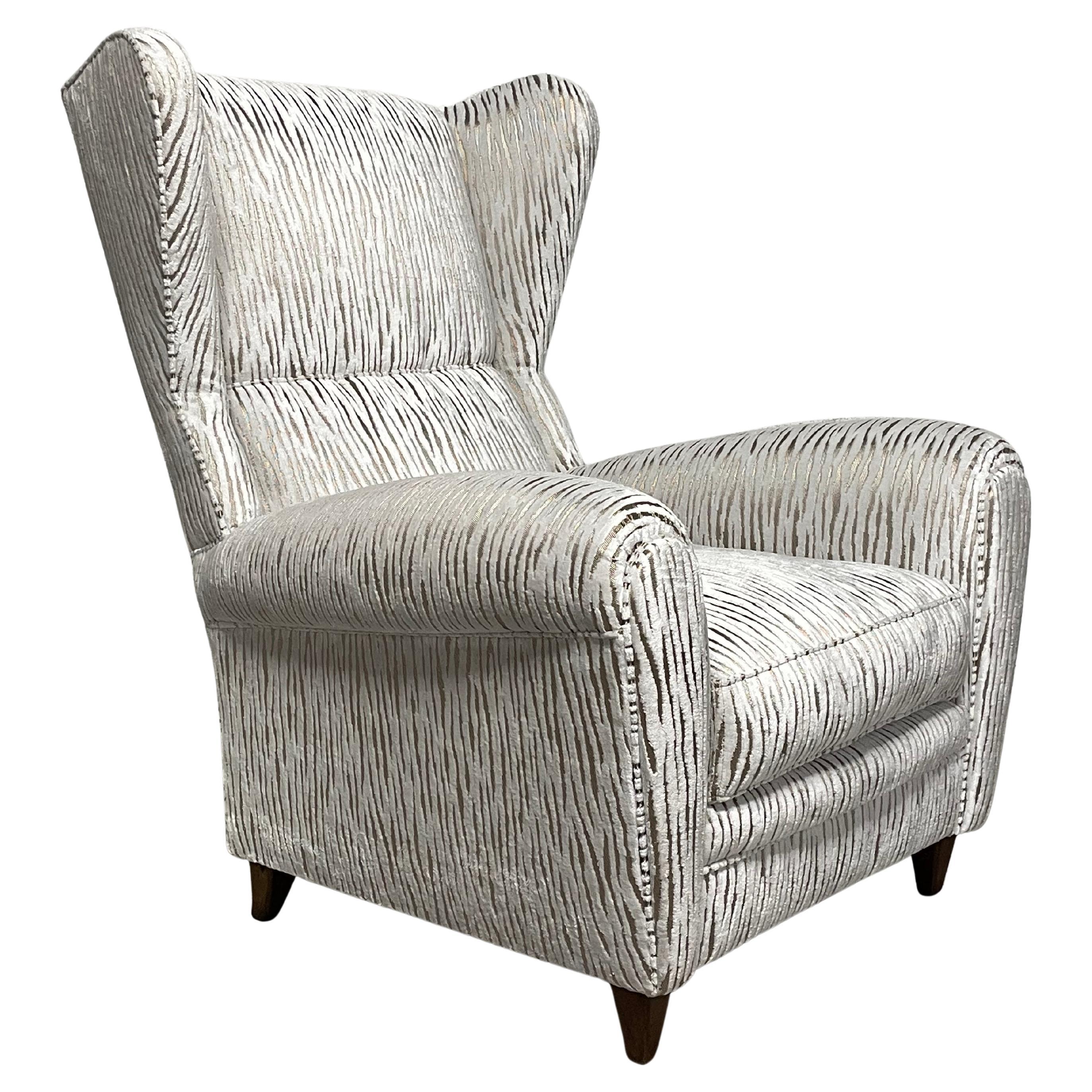 Gran sillón orejero de los años 40, fabricación italiana