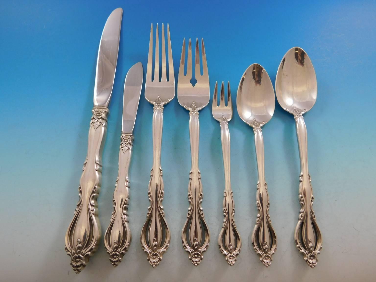Grande Regency by International sterling silver flatware set, 87 pieces. This set includes:

12 knives, 9