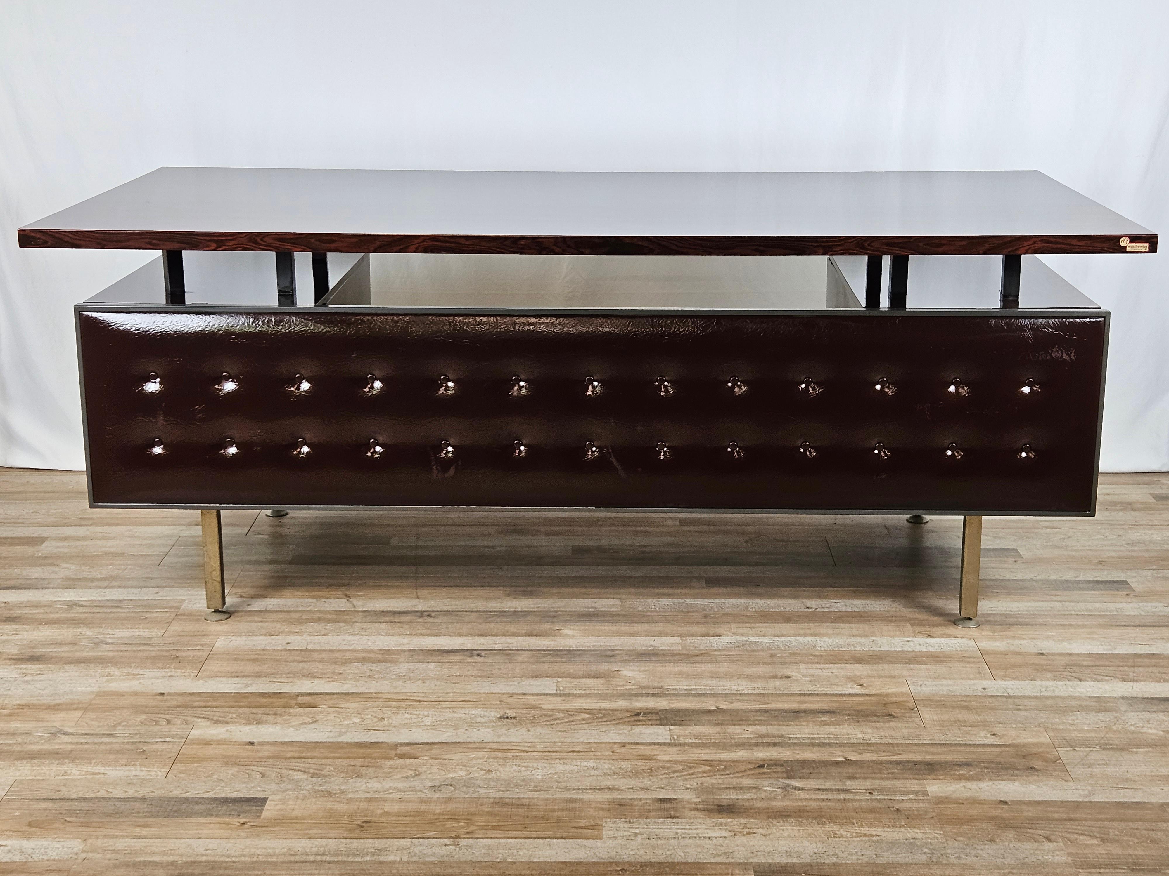 Large desk in iron and rosewood laminate by Mobiltecnica Torino 1970 For Sale 8