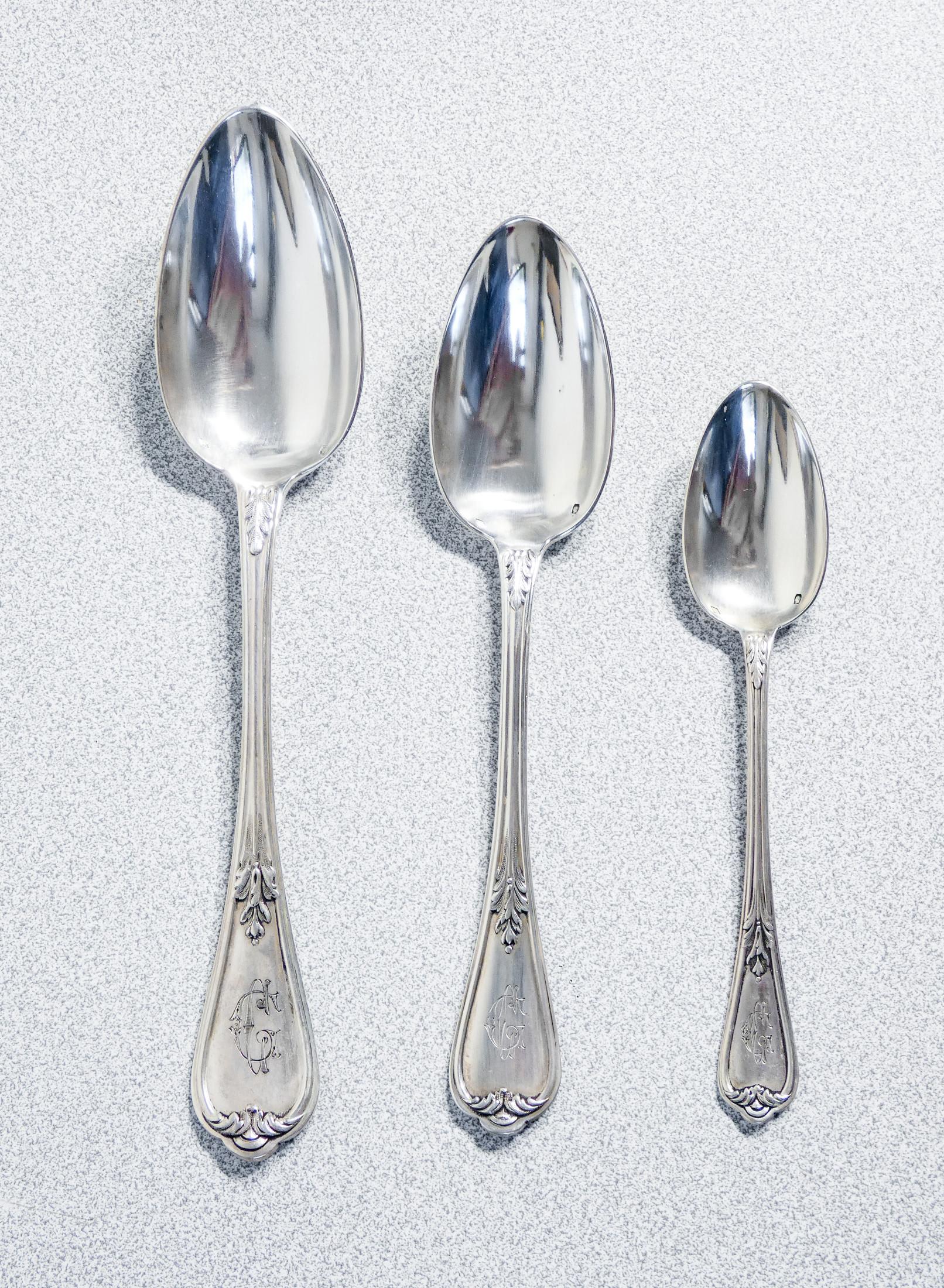 Large HENRI SOUFFLOT flatware service in 800 silver. 93 pcs. Late Nineteenth Century For Sale 9